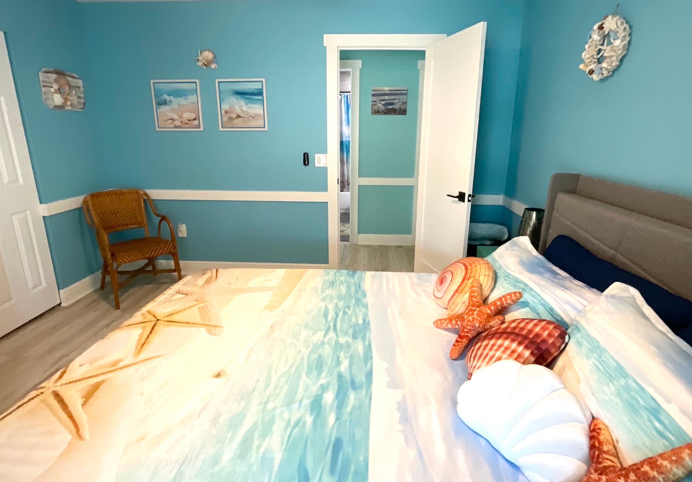 The Blue Lagoon Beach Bdrm