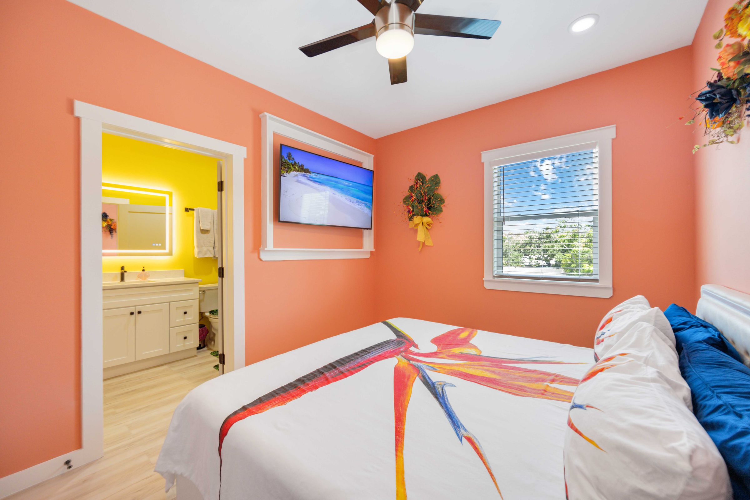 The Bird of Paradise Mstr Bdrm