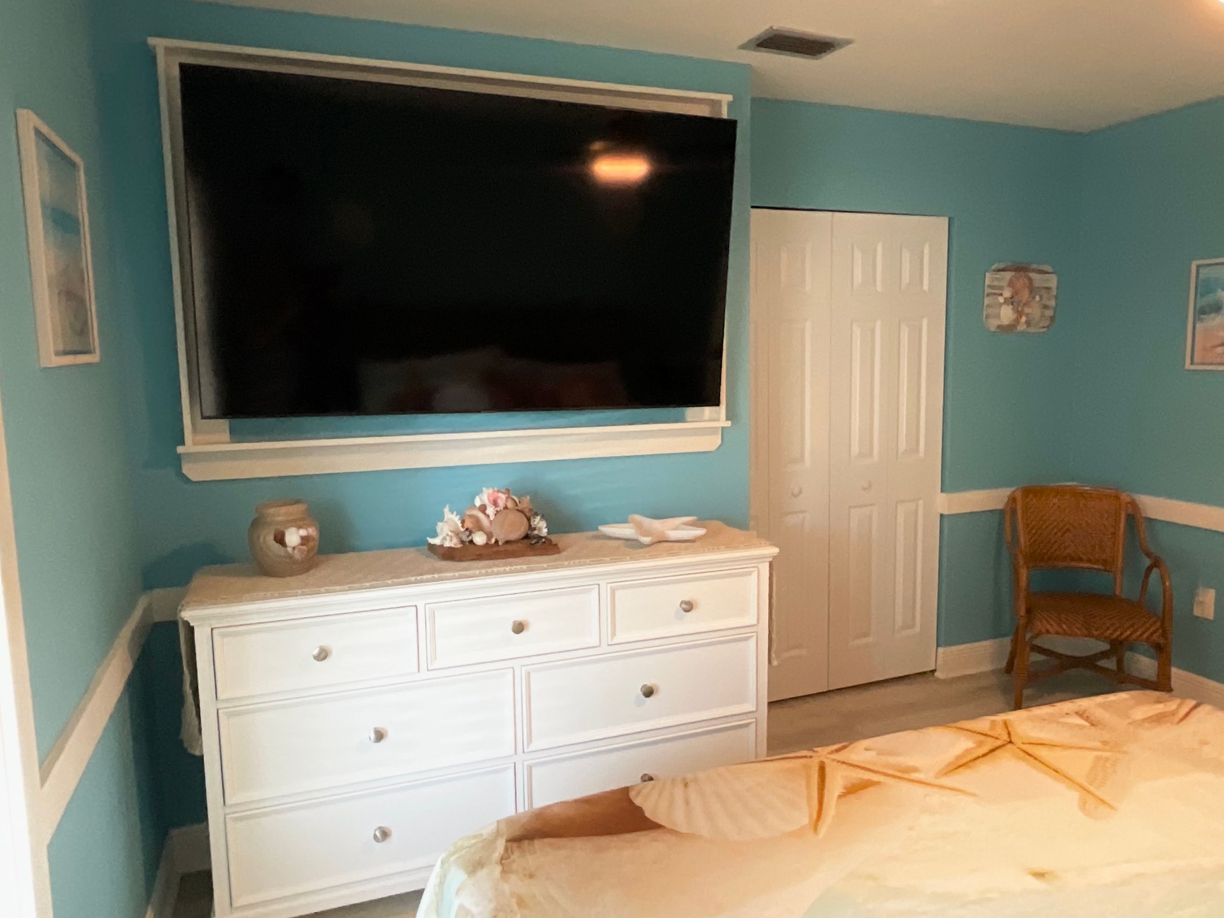 The Blue Lagoon Beach Bdrm