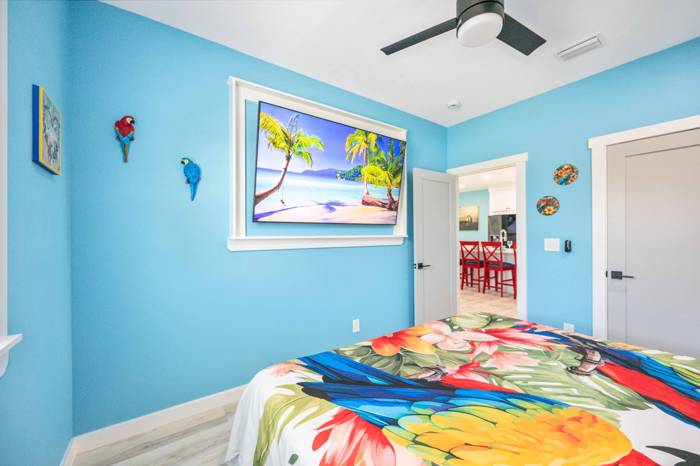 The Parrot Tiki Bdrm