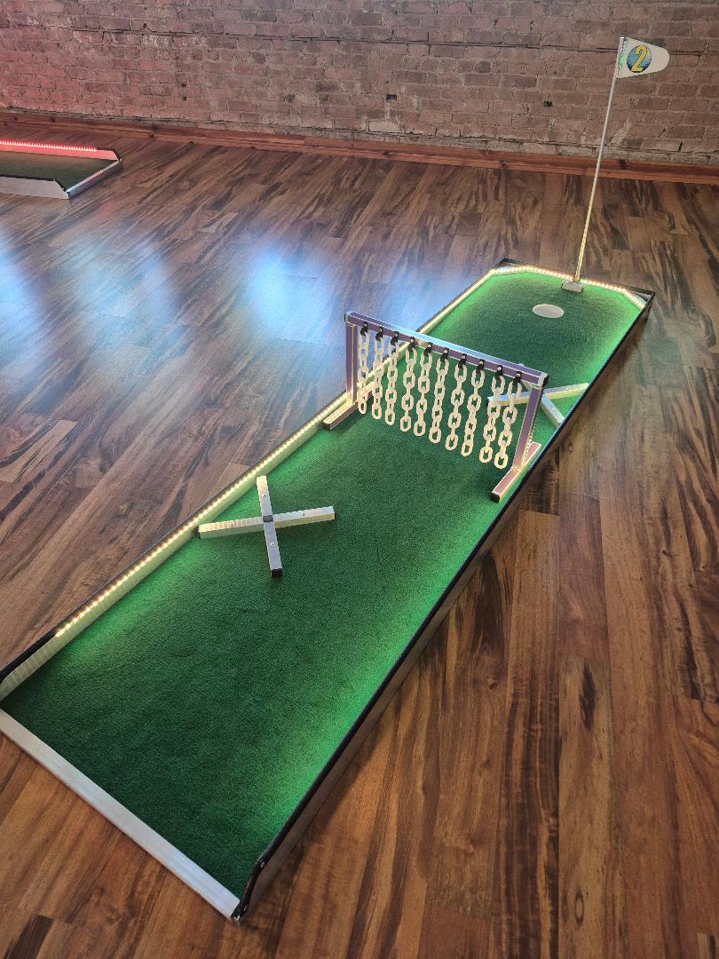 Obstacle Putt 