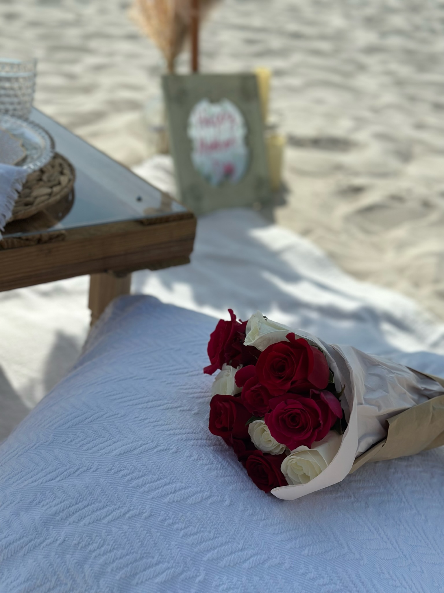Hoppy Occasions | Luxury Picnic & Beach Event Setup's image