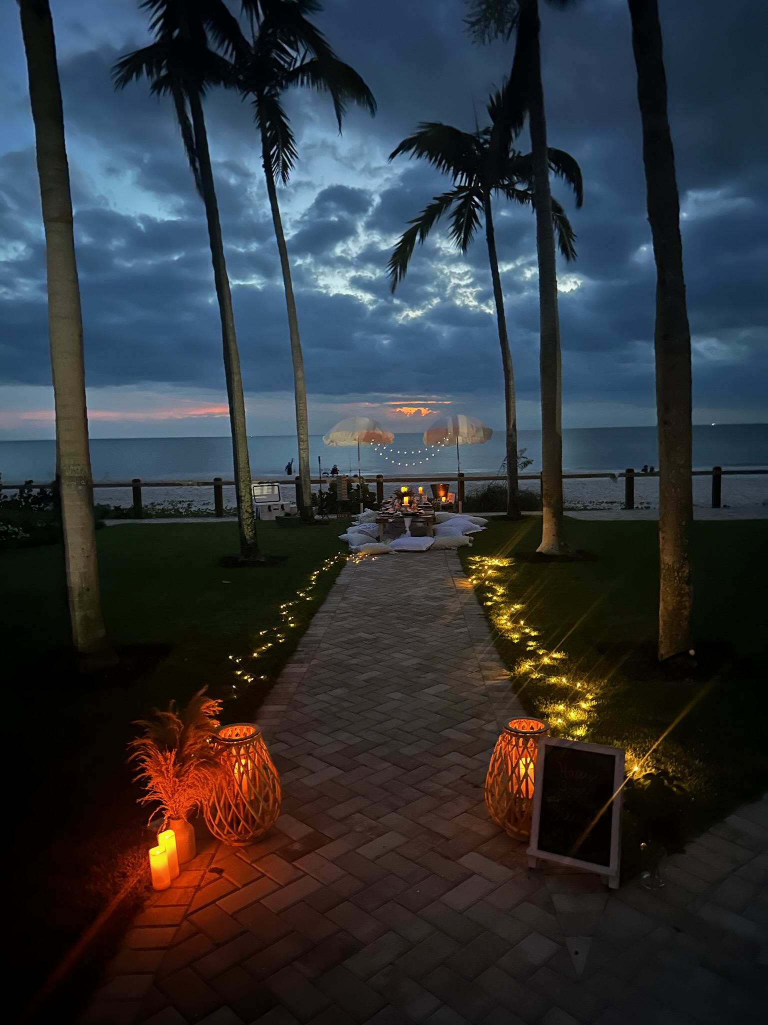 Hoppy Occasions | Luxury Picnic & Beach Event Setup's image