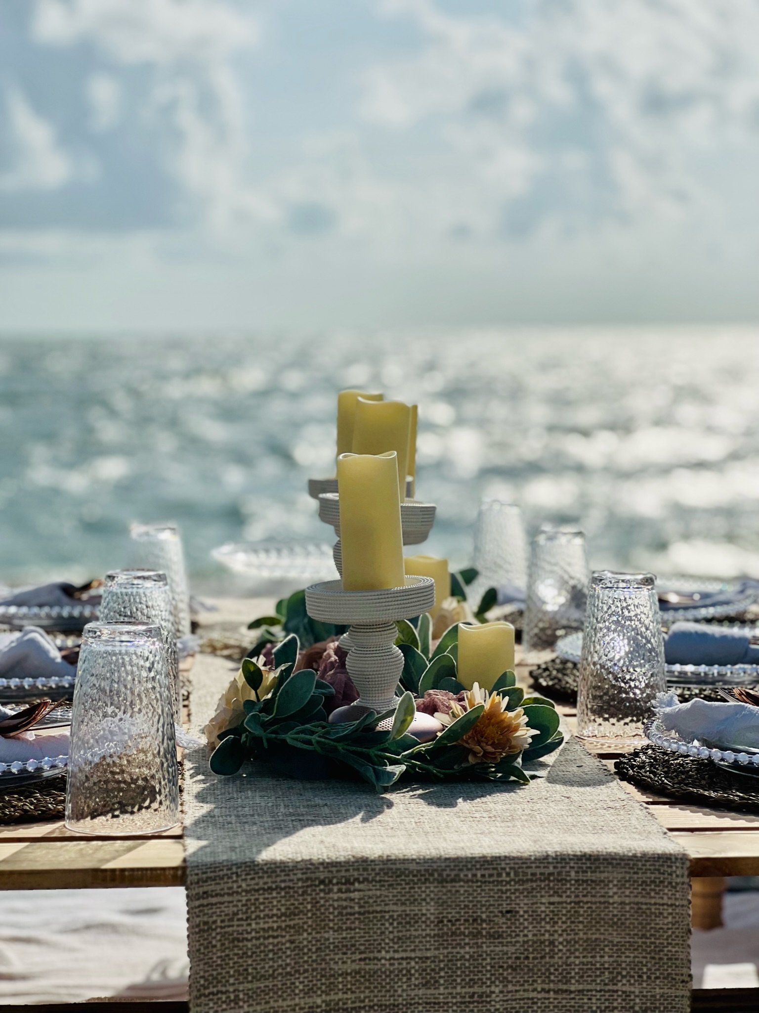 Hoppy Occasions | Luxury Picnic & Beach Event Setup's image