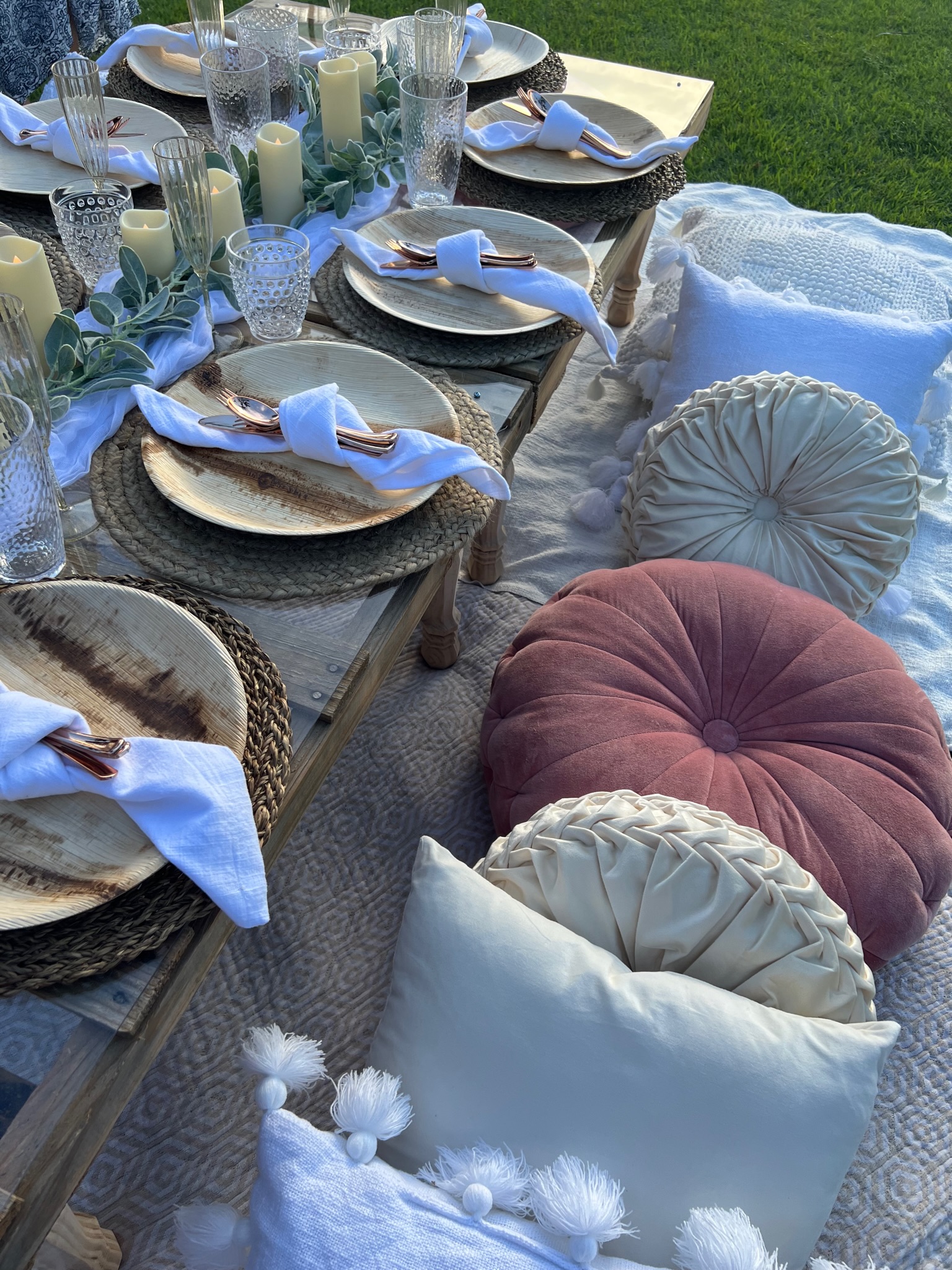 Hoppy Occasions | Luxury Picnic & Beach Event Setup's image