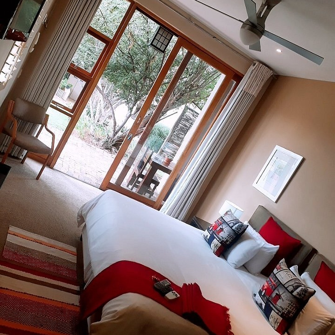 Stylish Linen Blankets