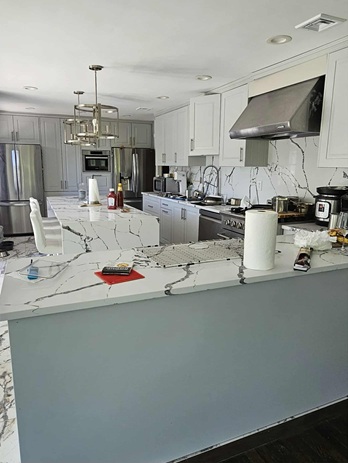 Kitchen Renovation / Cabinets Installation / Tile Installation