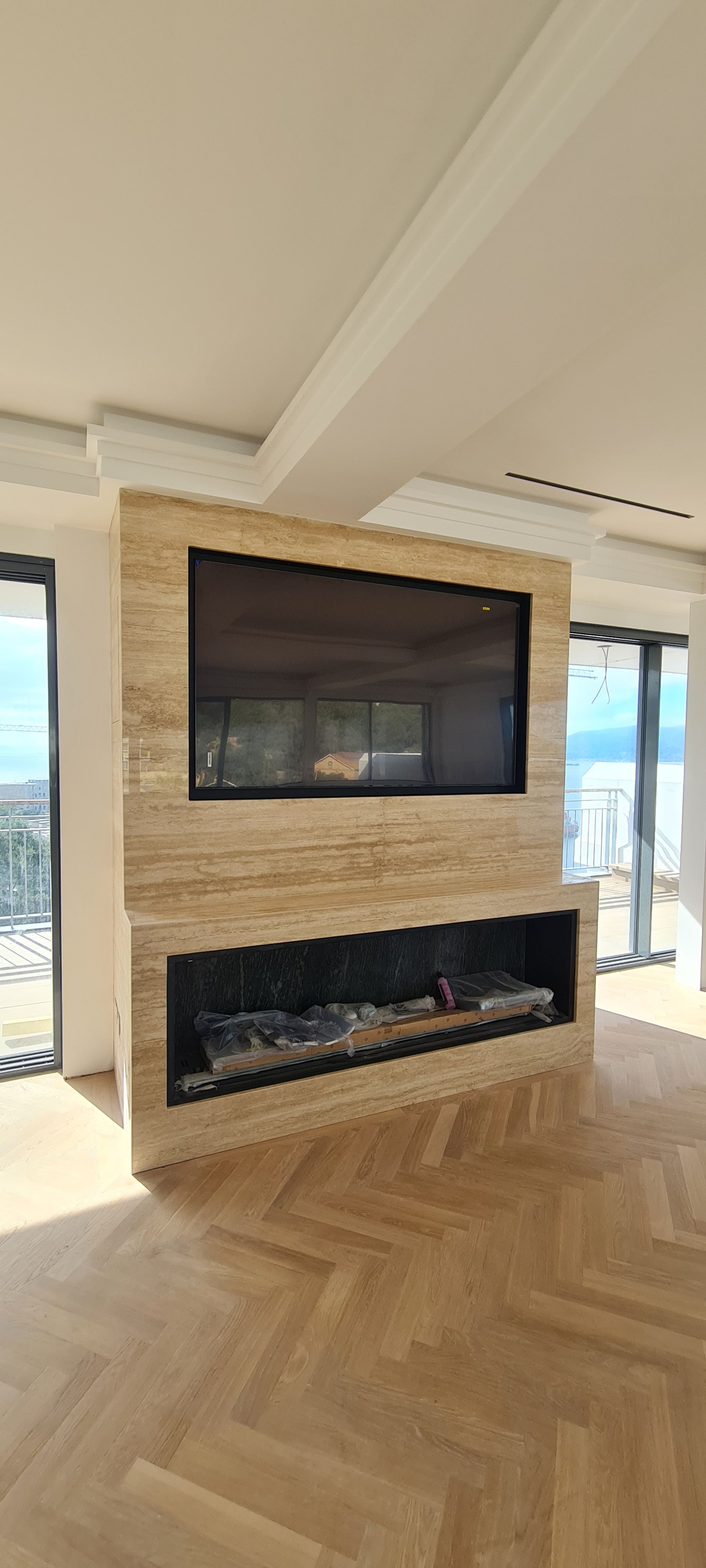 Electrician in Gibraltar E10 Electrical & Testing's image