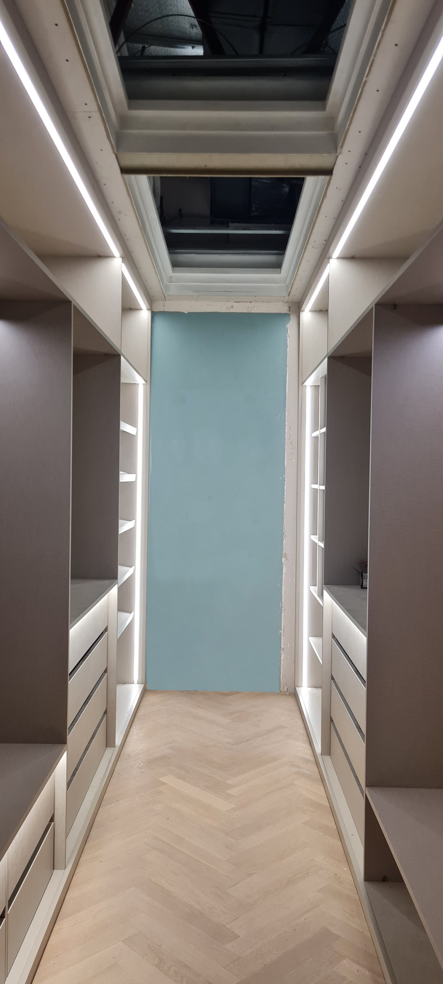 Electrician in Gibraltar E10 Electrical & Testing's image