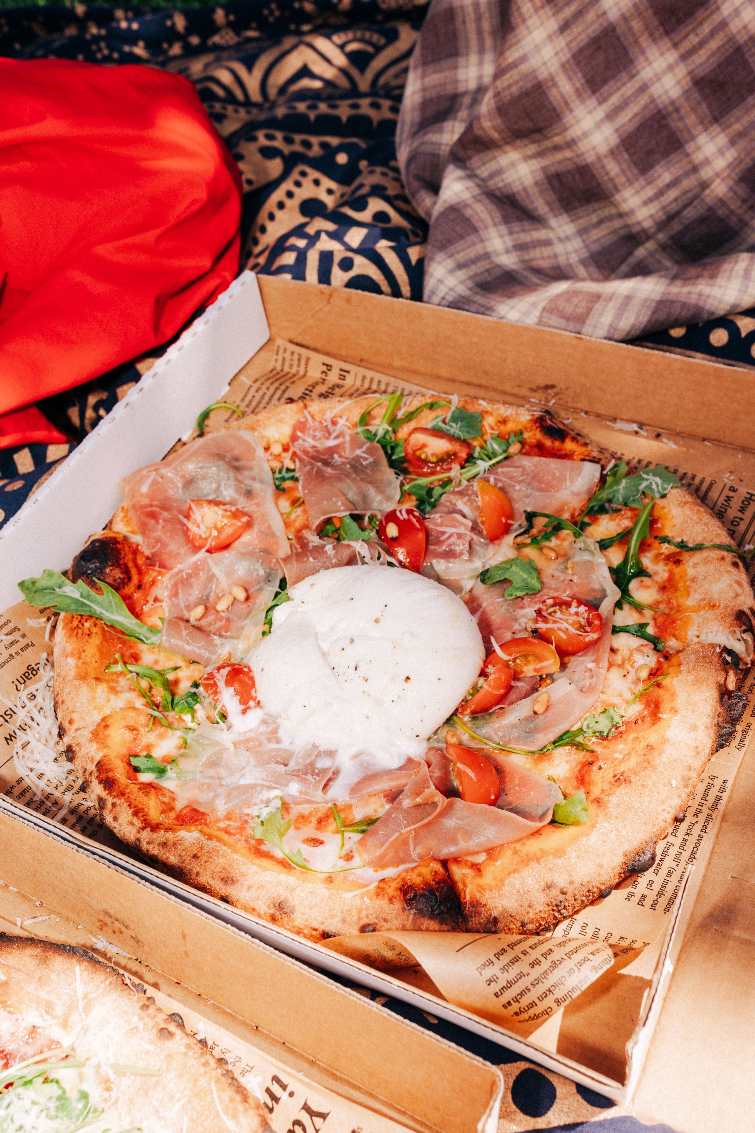Camion, Vintage Wood-Fired Pizza Truck, New Zealand Catering's image