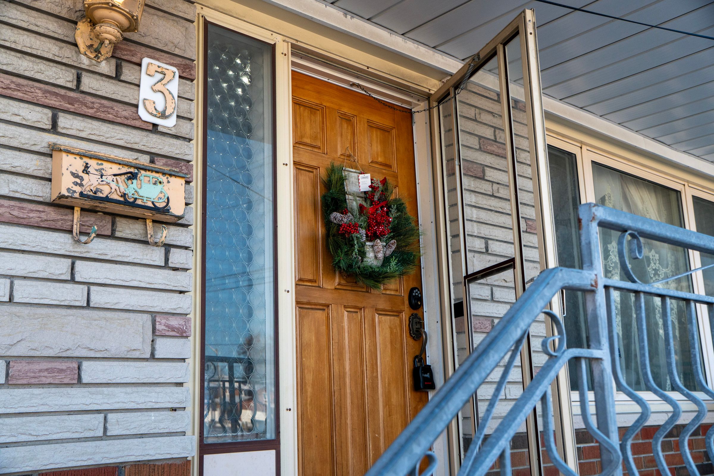 VJ MOTIONS– Cinematic Photography & Videography Ontario's image