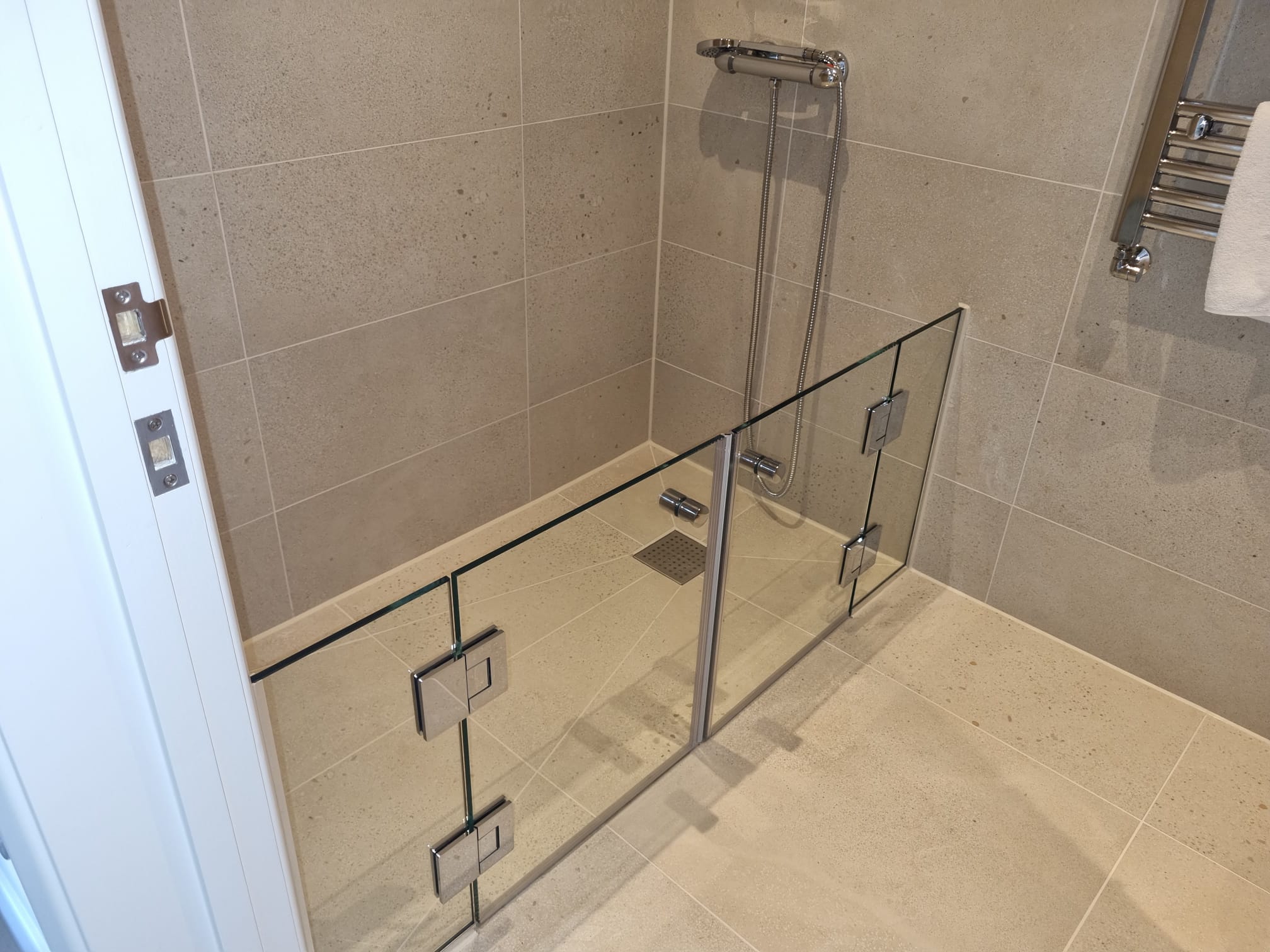 DSW Carpentry & Building's image