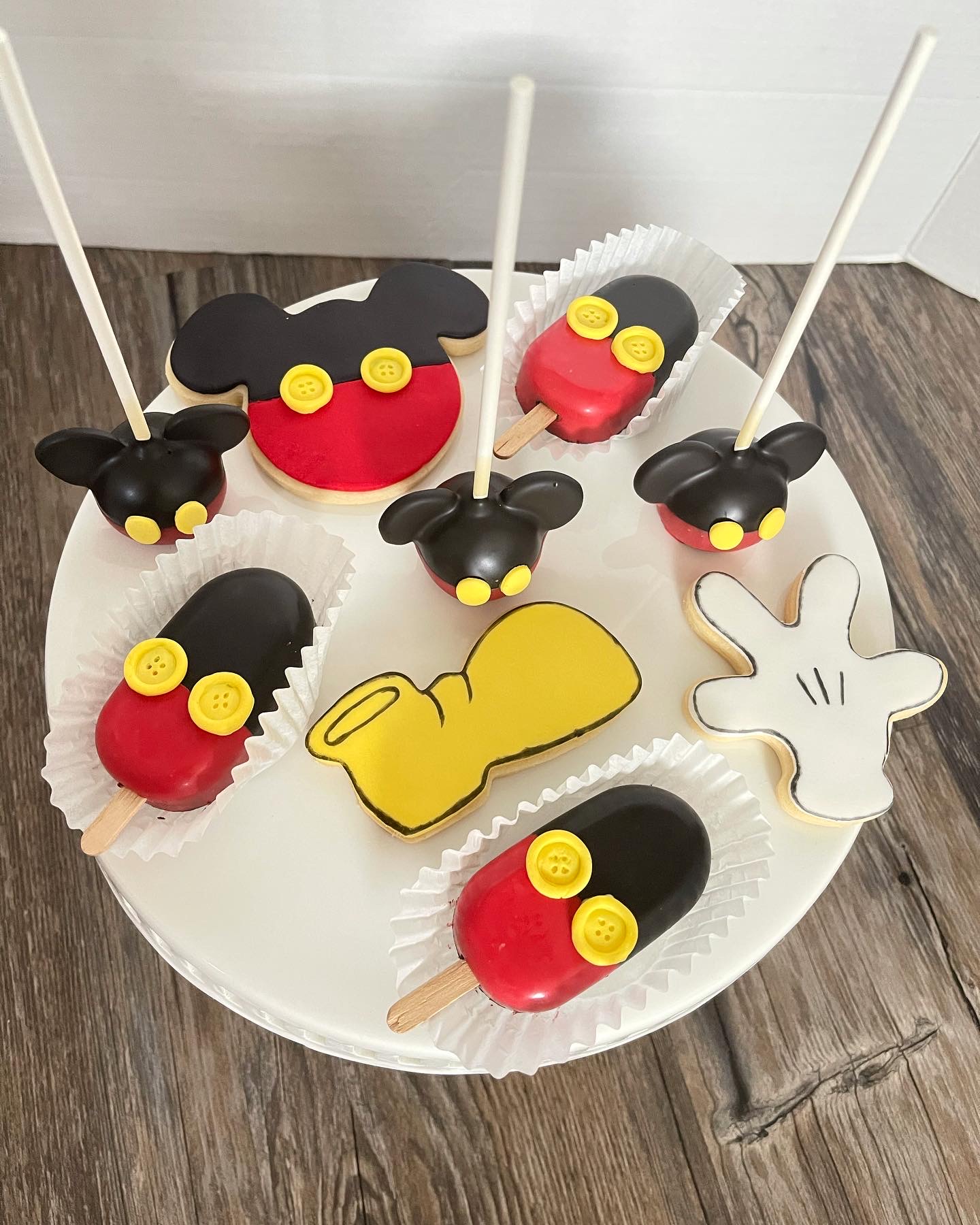 Treats by NC cakes's image
