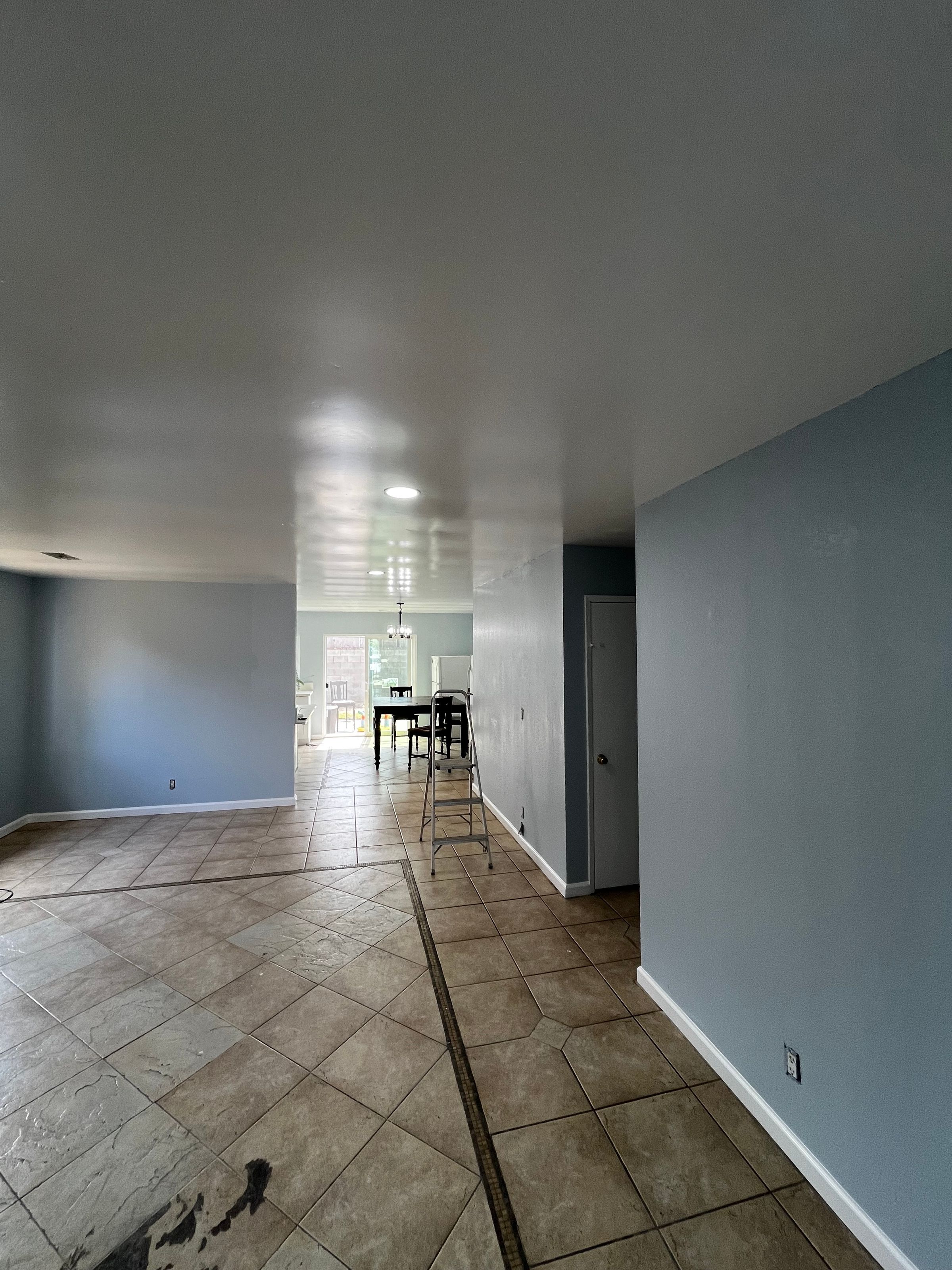 Santa Maria Estate (int)