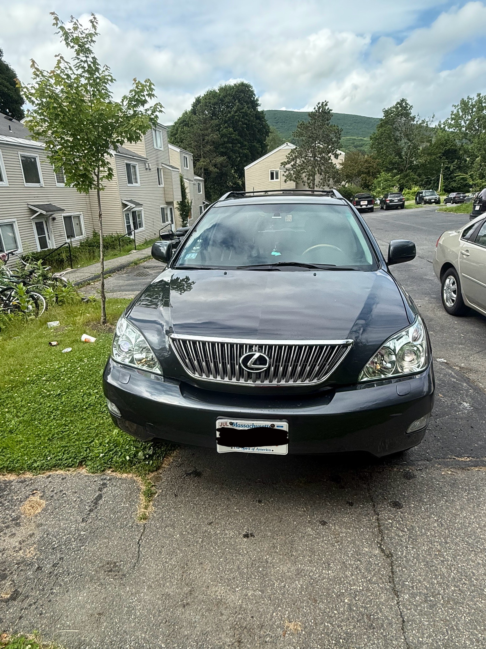 4,500 lexus RX330
