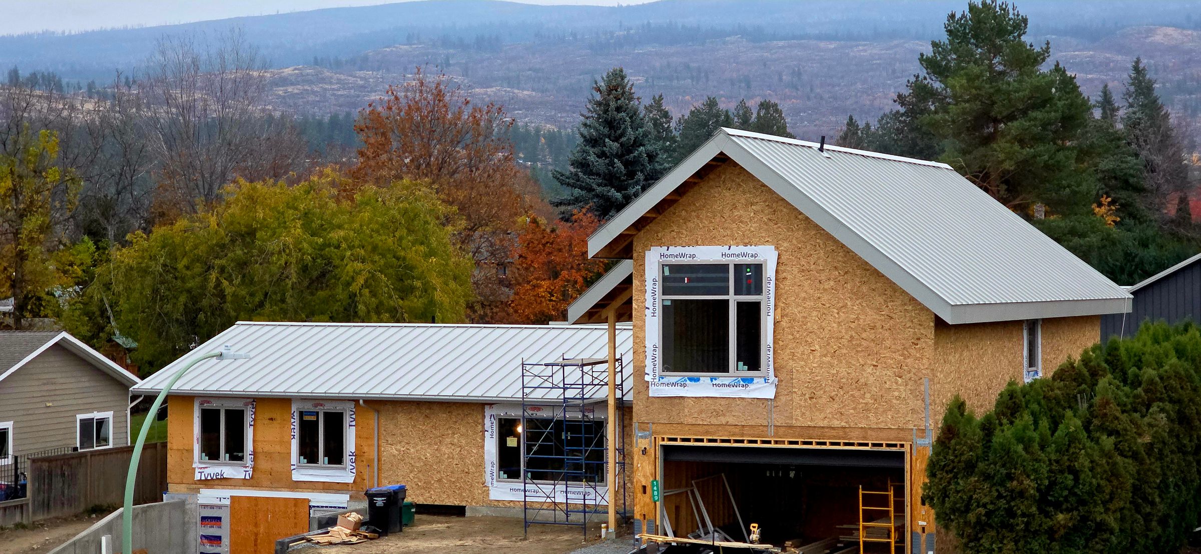 Snap-Lock Standing Seam Metal Roofing – Re-Roof and New Construction in Kelowna, BC