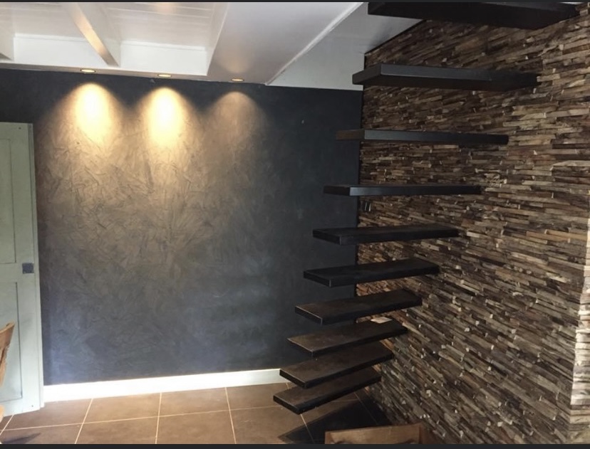 Stucco black