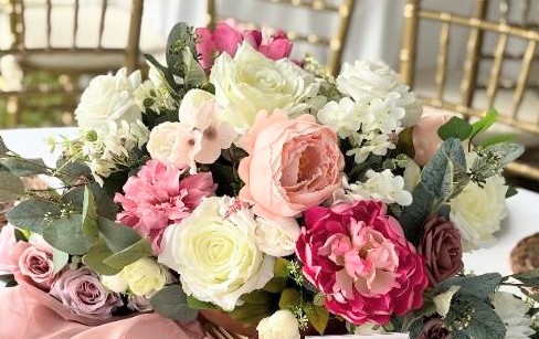 Party in Elegance's image