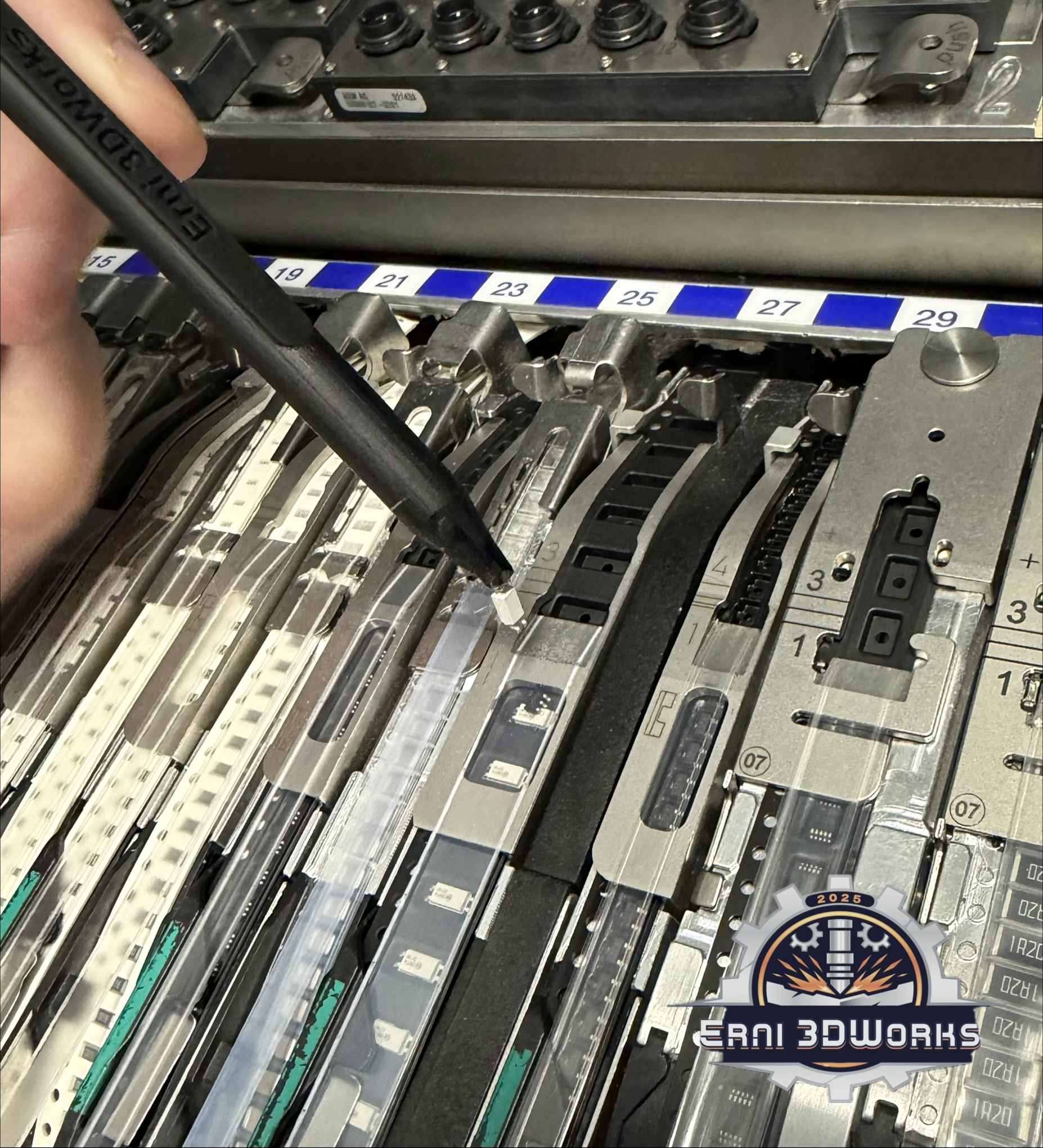 Auch kleiner SMD‘s funktionieren, ohne dass der Magnet zu stark ist