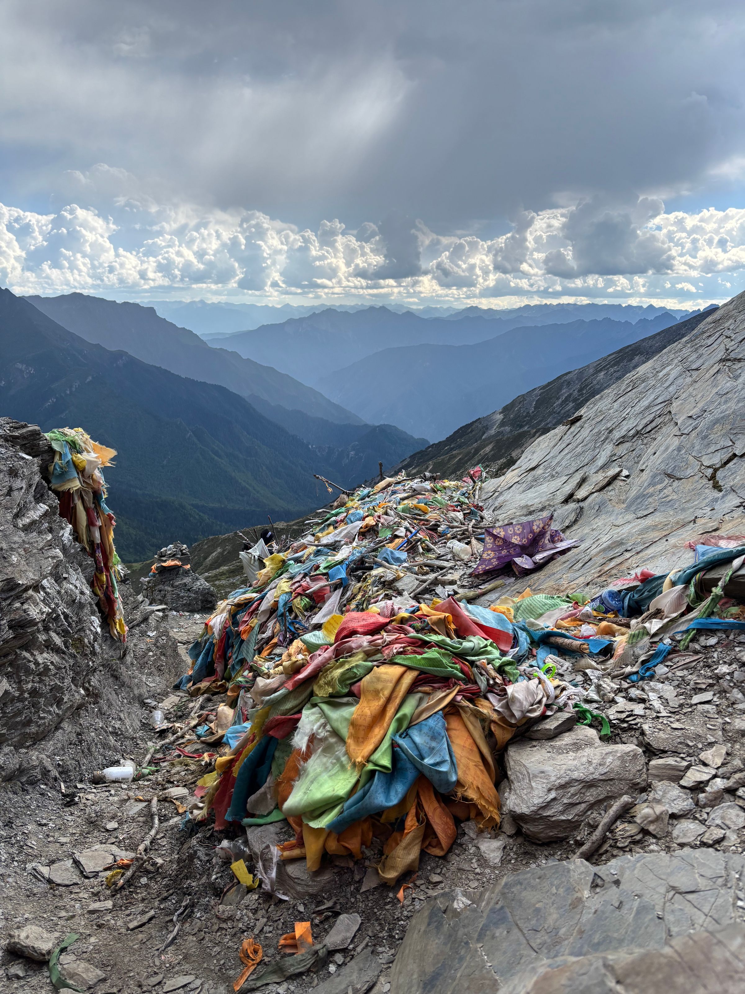 Cora Pilgramage, Yading