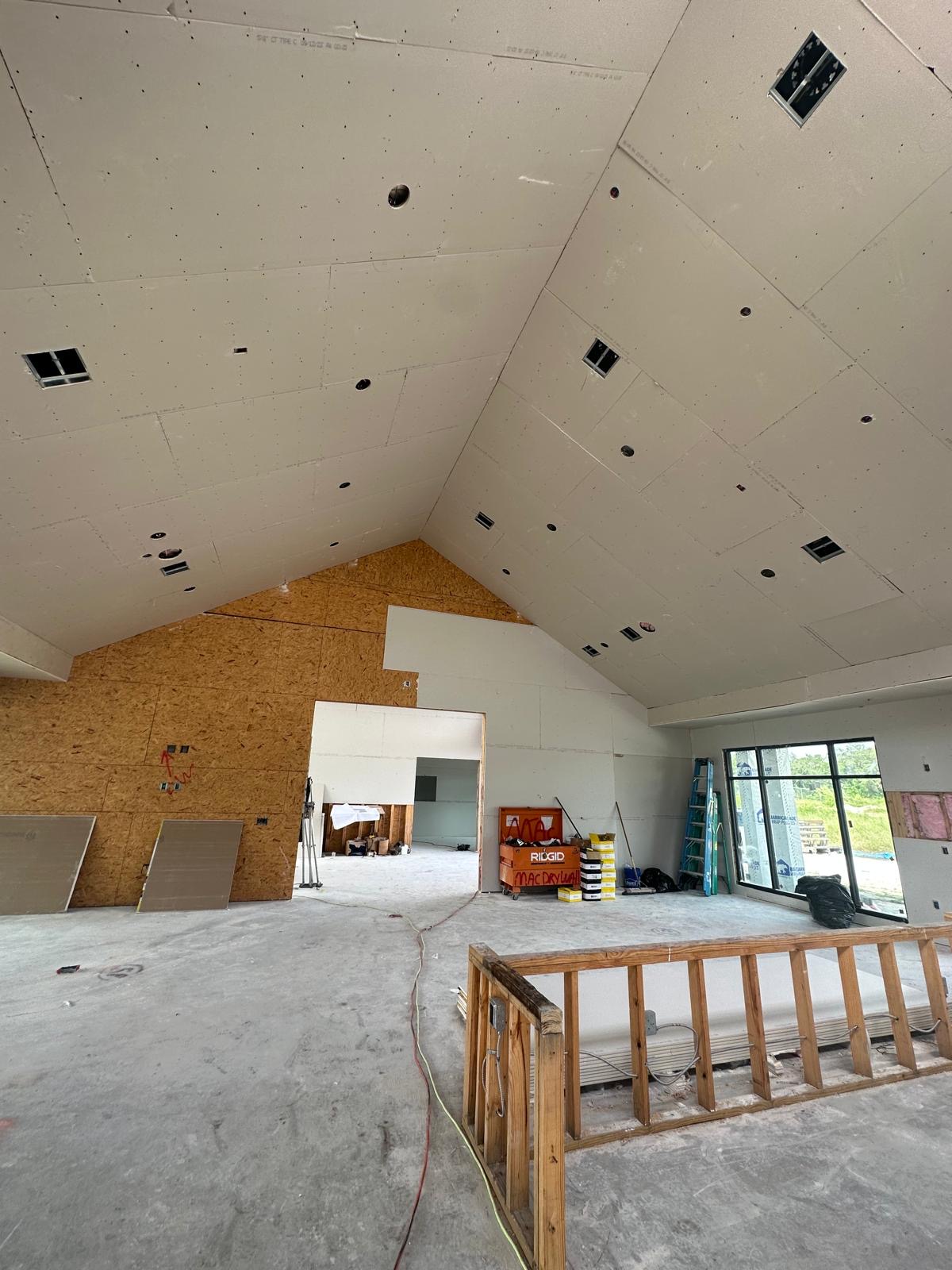 MAZO CONSTRUCTOR LLC's image