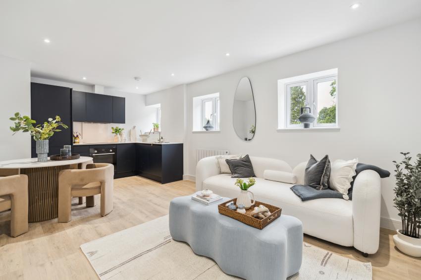Azure contracting's image