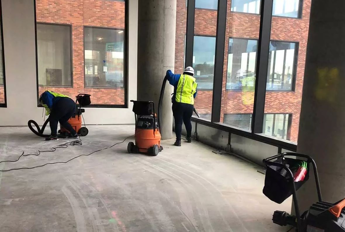 Ozz Guyz LLC. | Creating the Perfect Shine's image