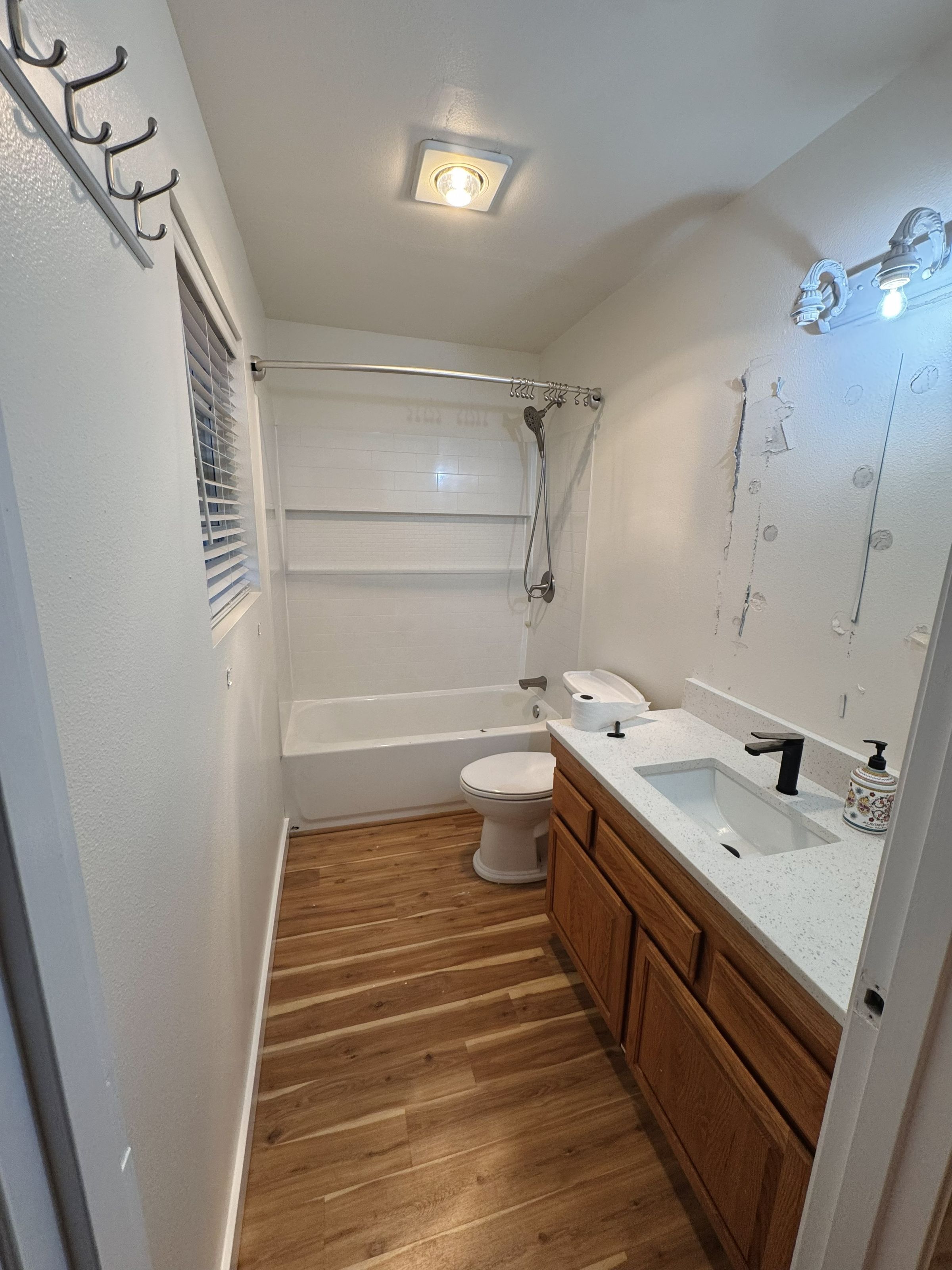 DRIPLESS PAINTING's image