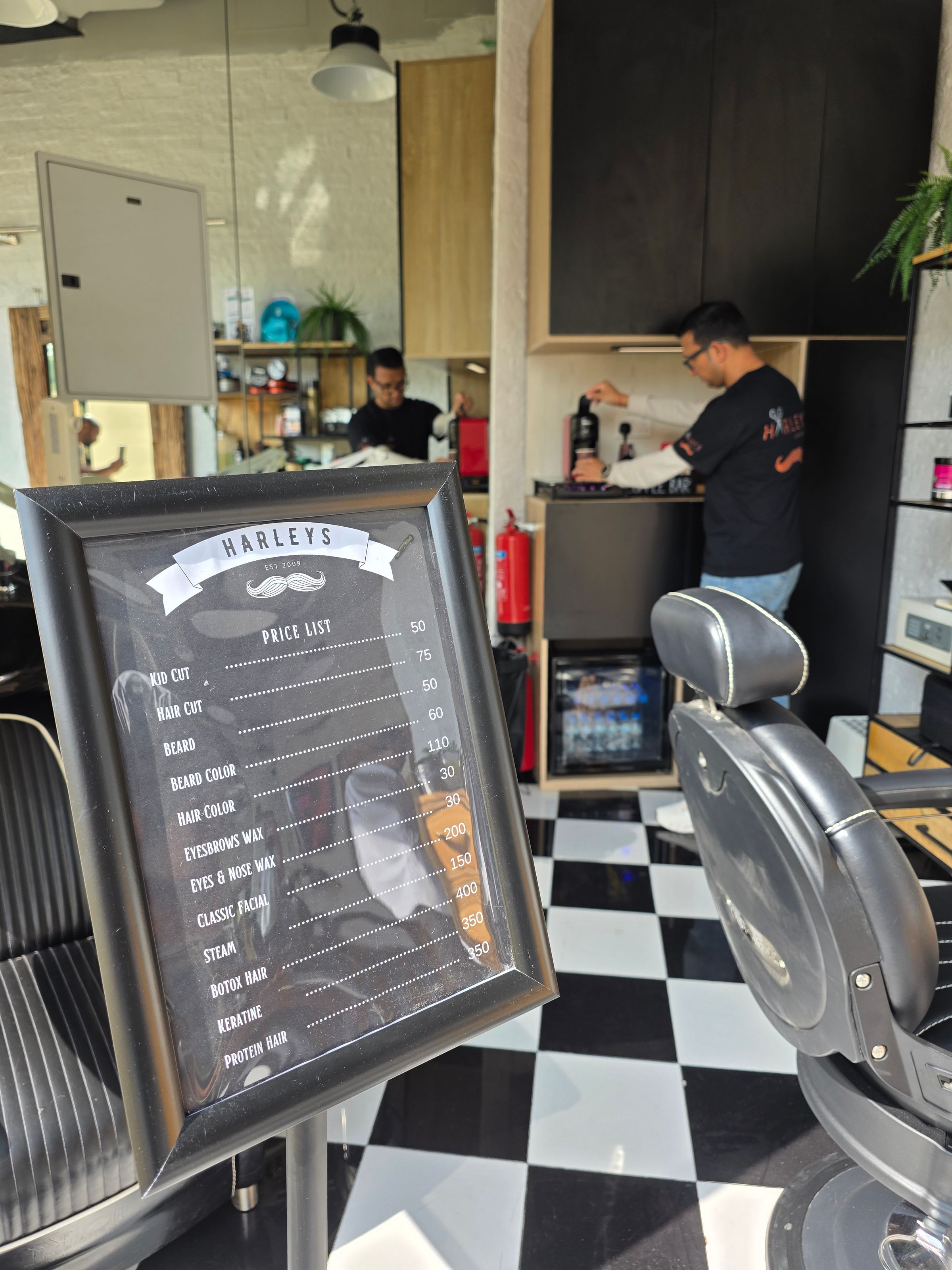 Harleys Gents Salon - Springs Souk's image