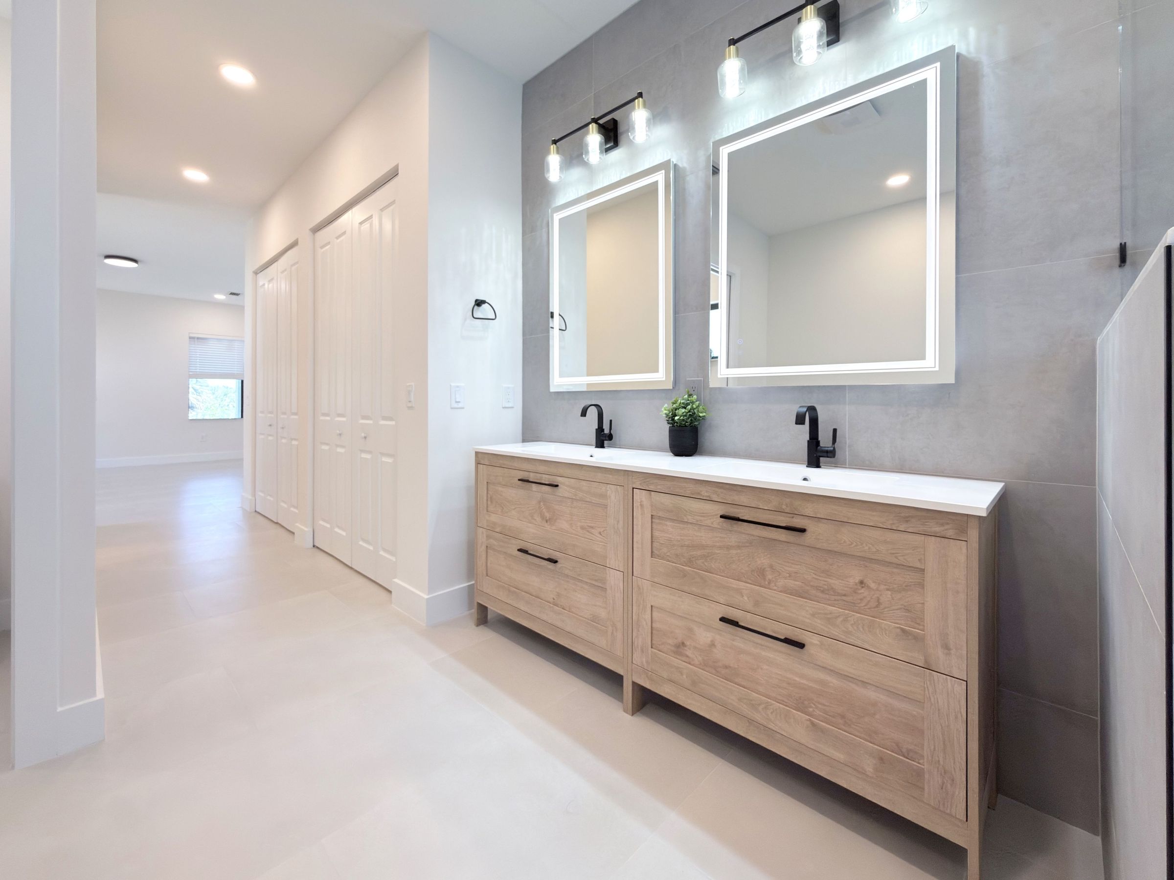 Royal Sunset Homes 's image