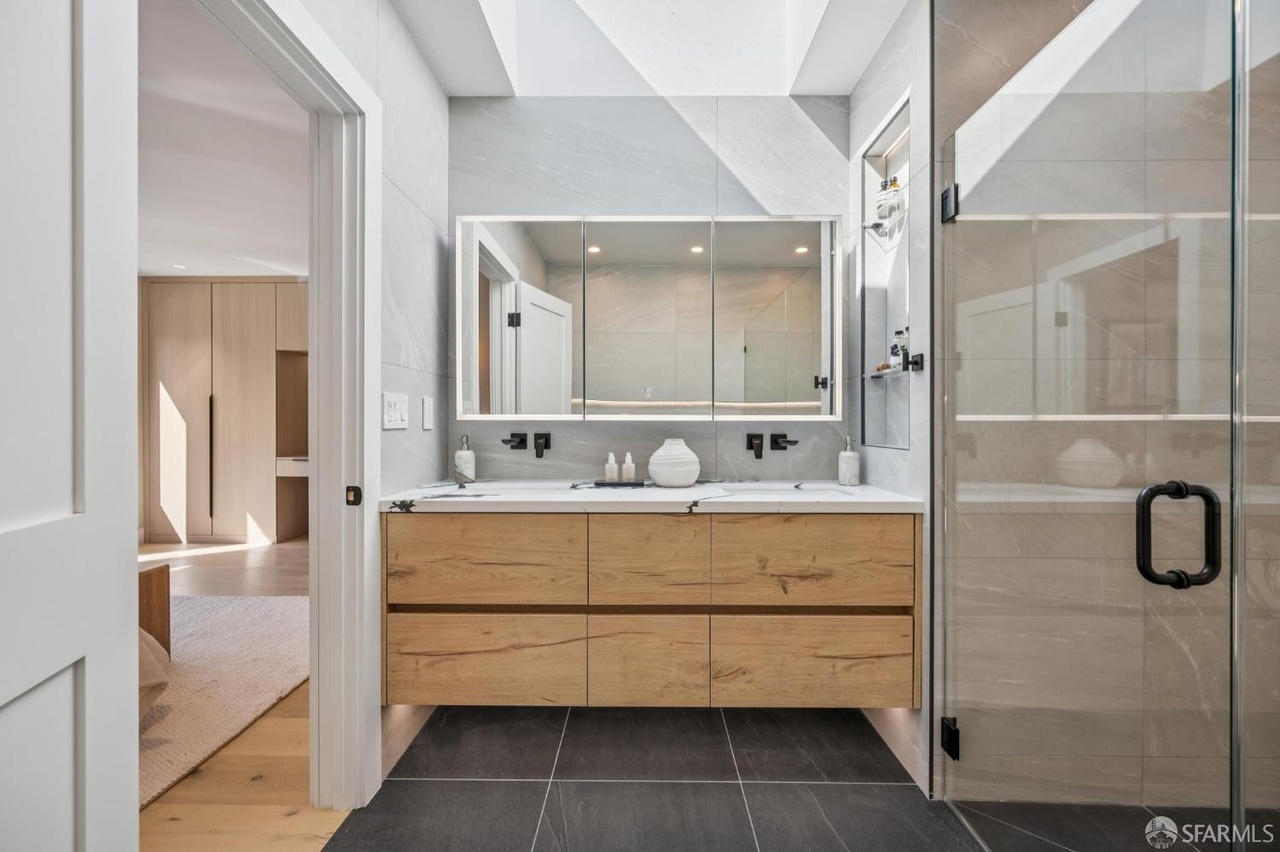 GH Construction | General Contractor & Home Remodeling 's image