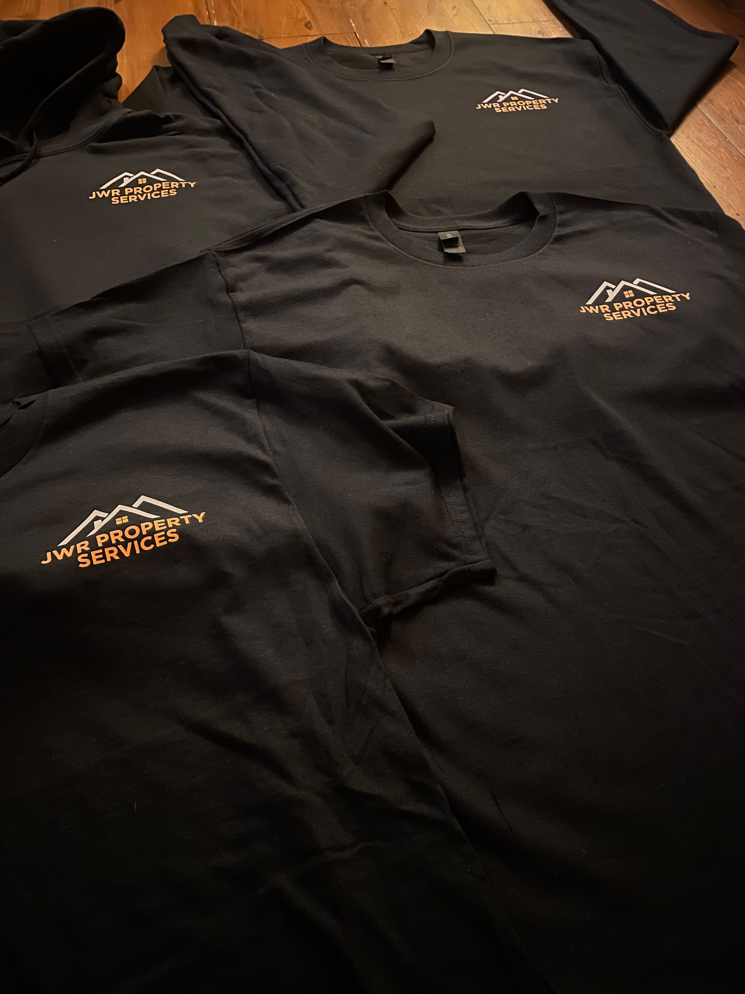 TRENDYGARMS INK's image