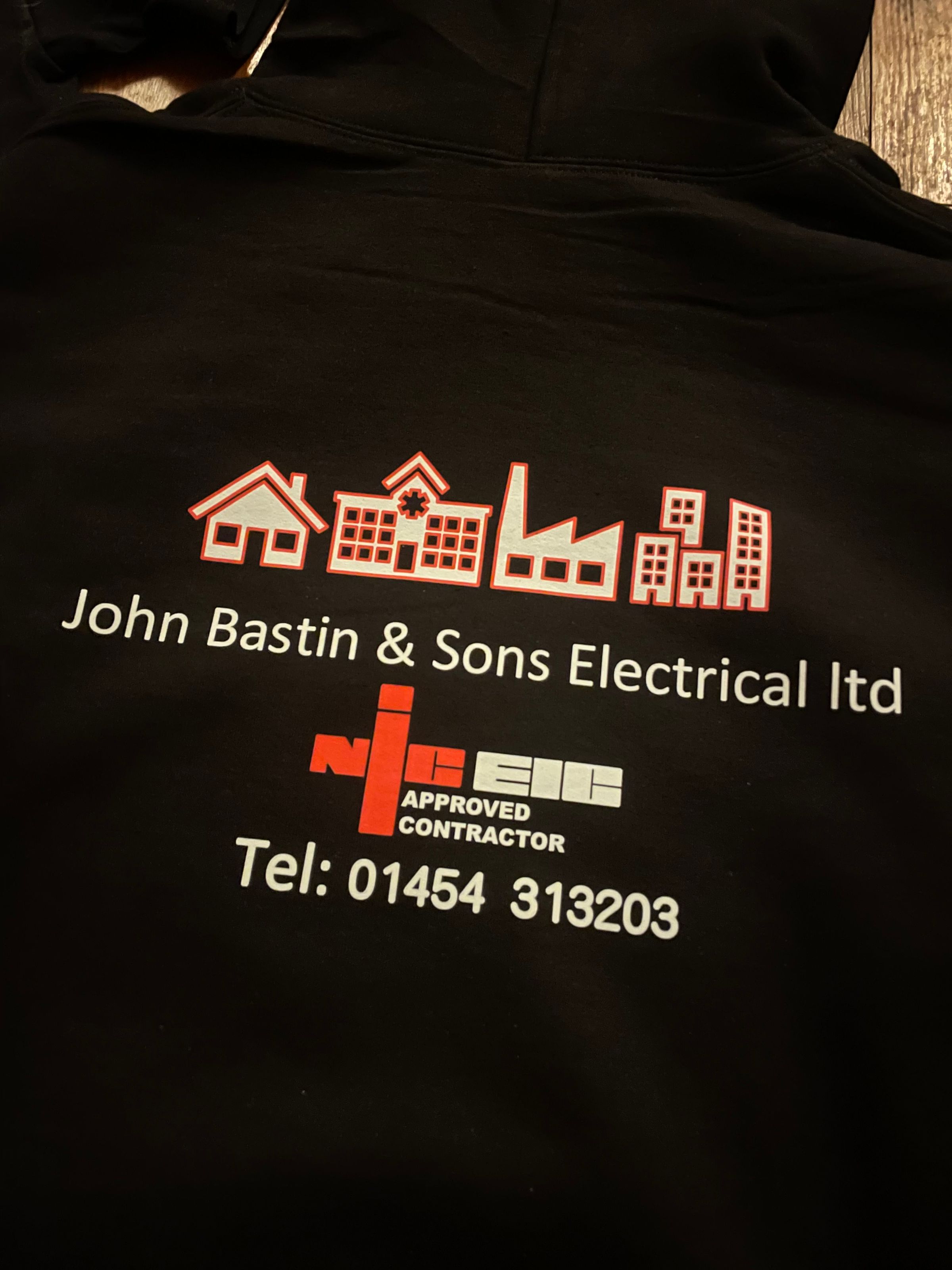 TRENDYGARMS INK's image