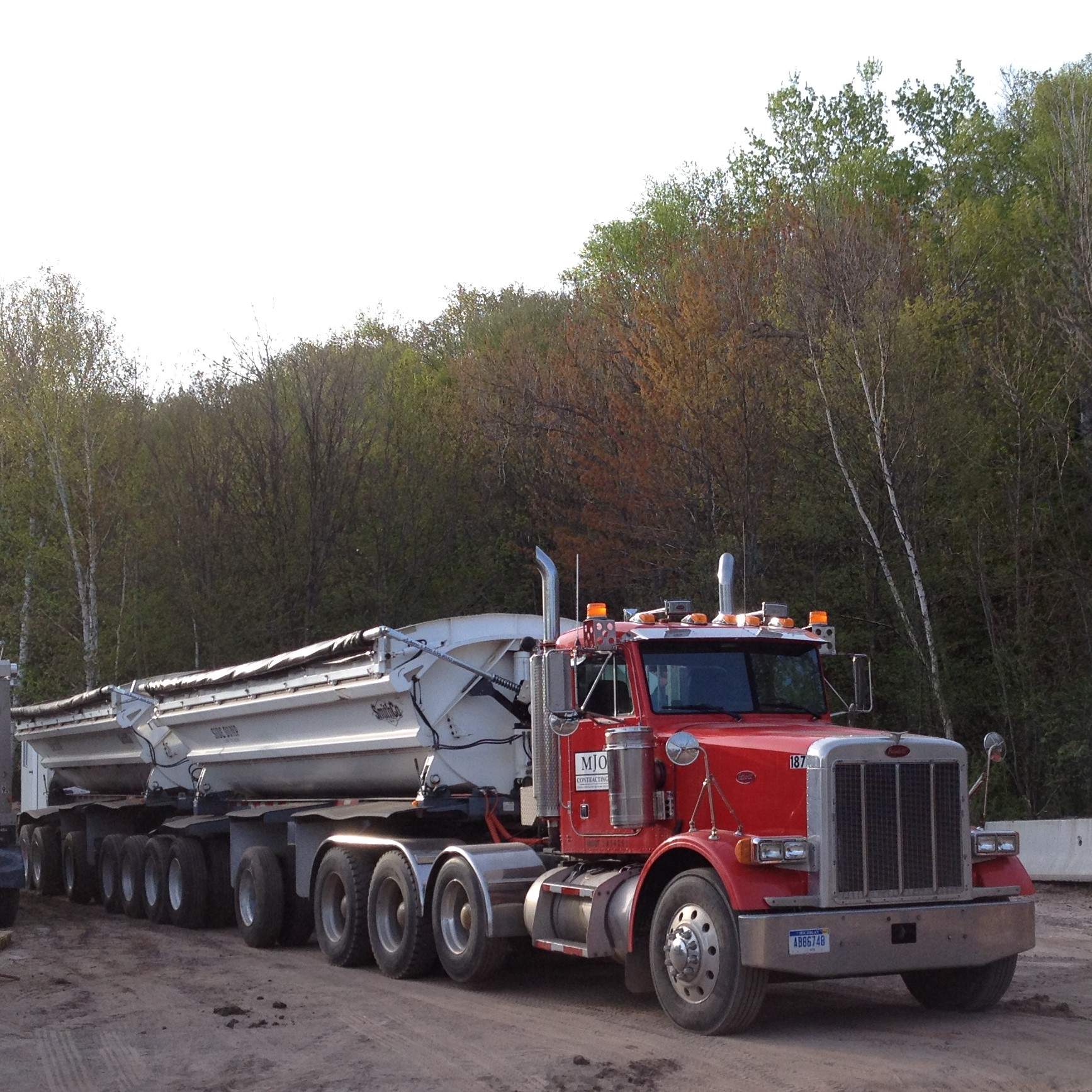 mjocontracting.com 's image