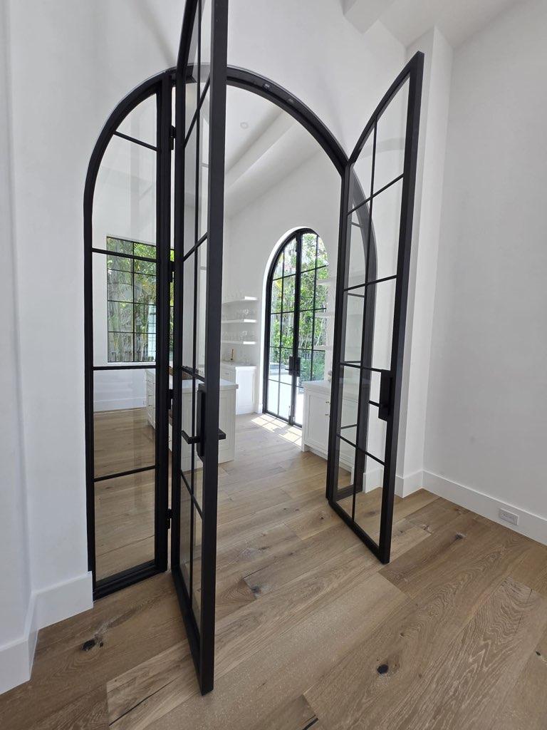 Top Notch Window & Door 's image