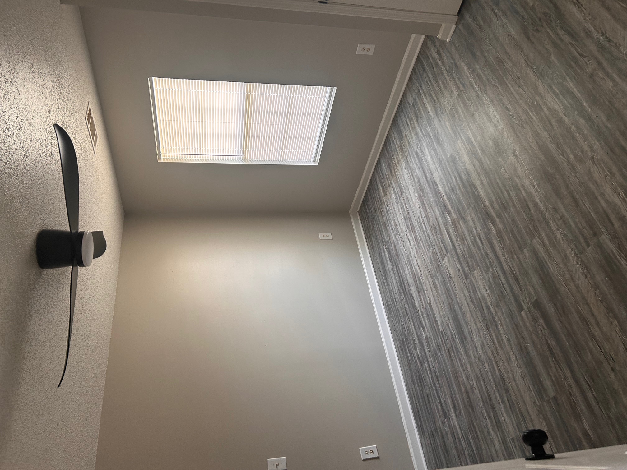 Lowcountry fix-it services, LLC's image