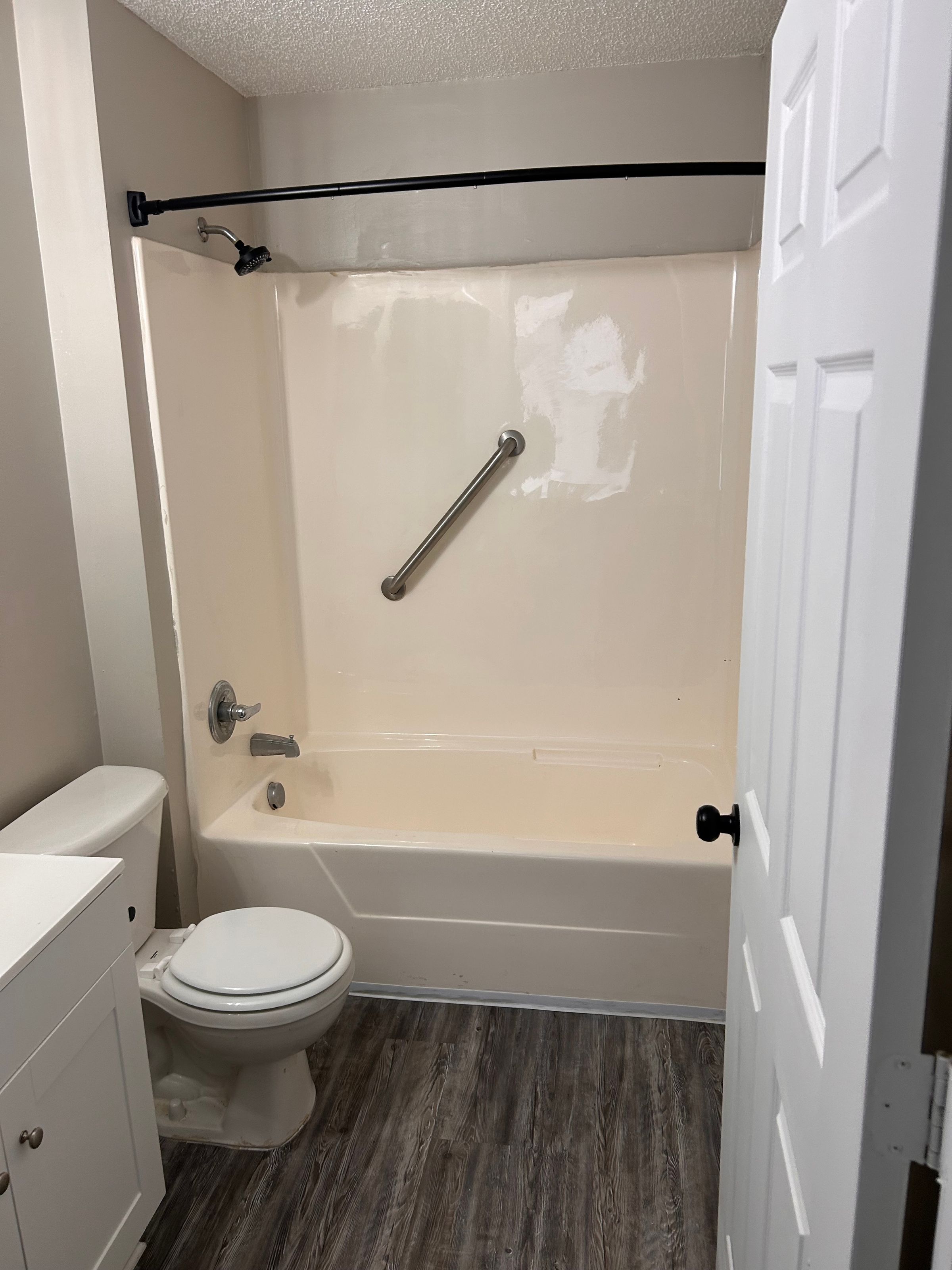 Lowcountry fix-it services, LLC's image