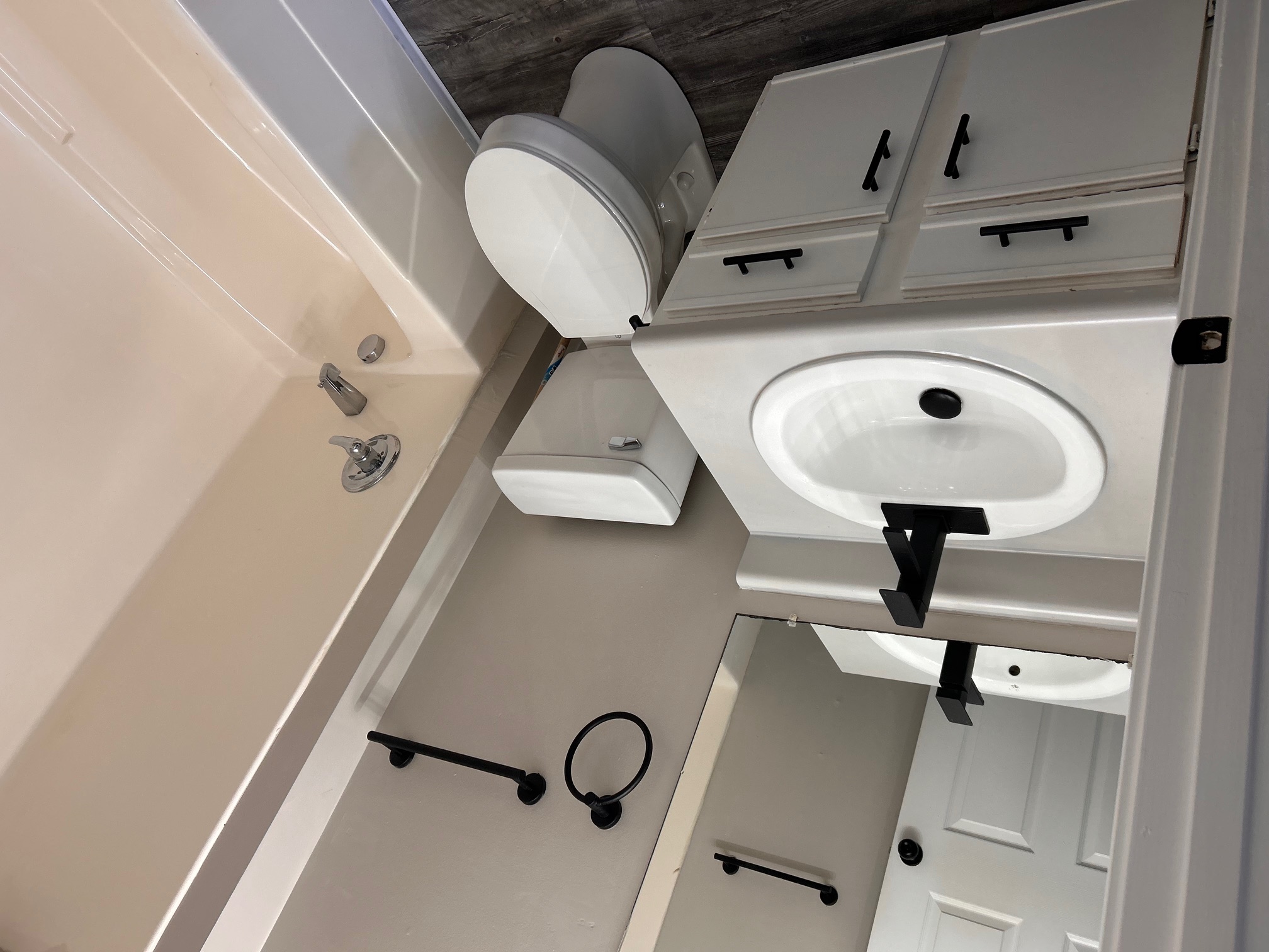 Lowcountry fix-it services, LLC's image