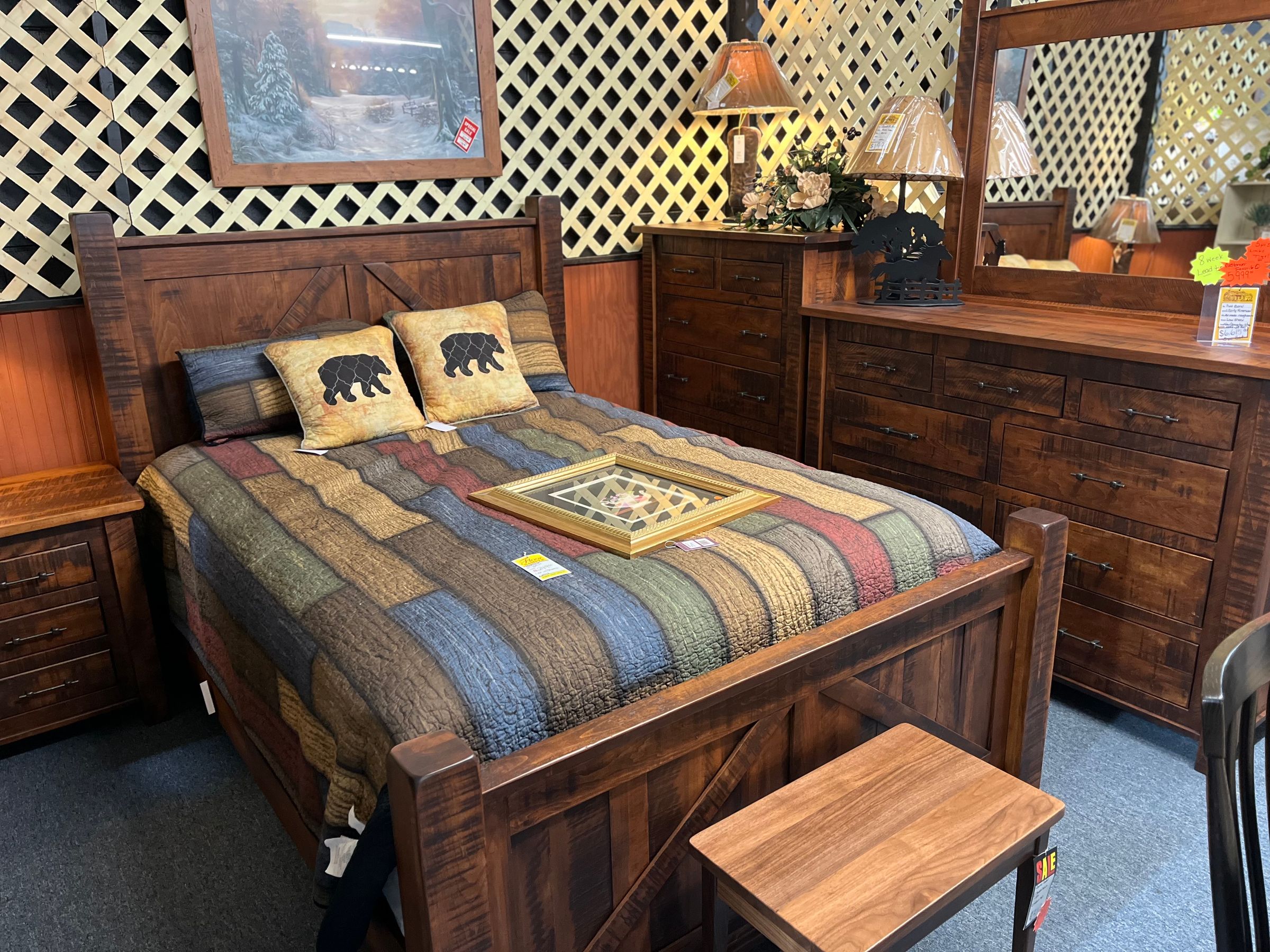 Amish and Sofa City Outlet's image