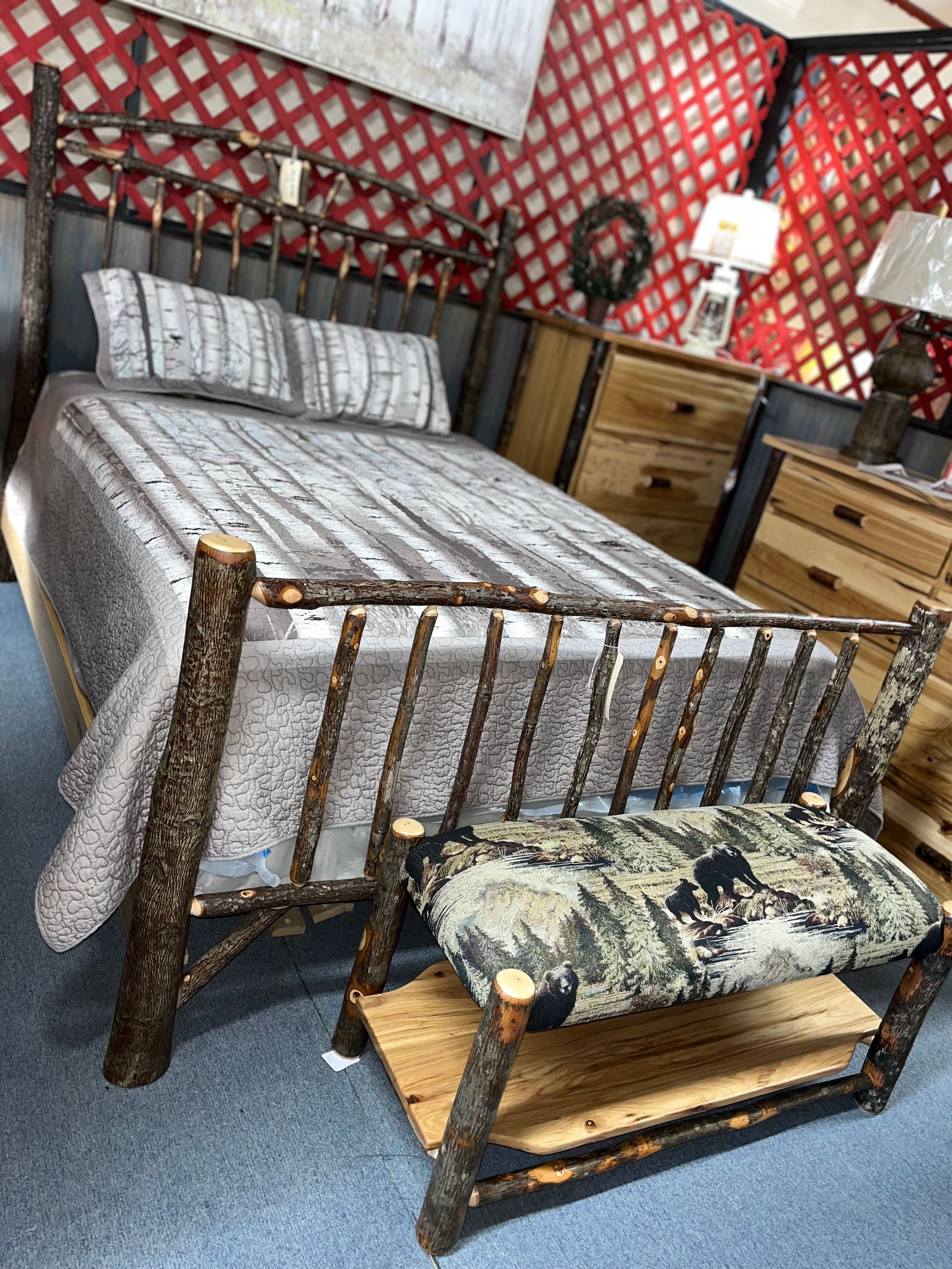 Amish and Sofa City Outlet's image