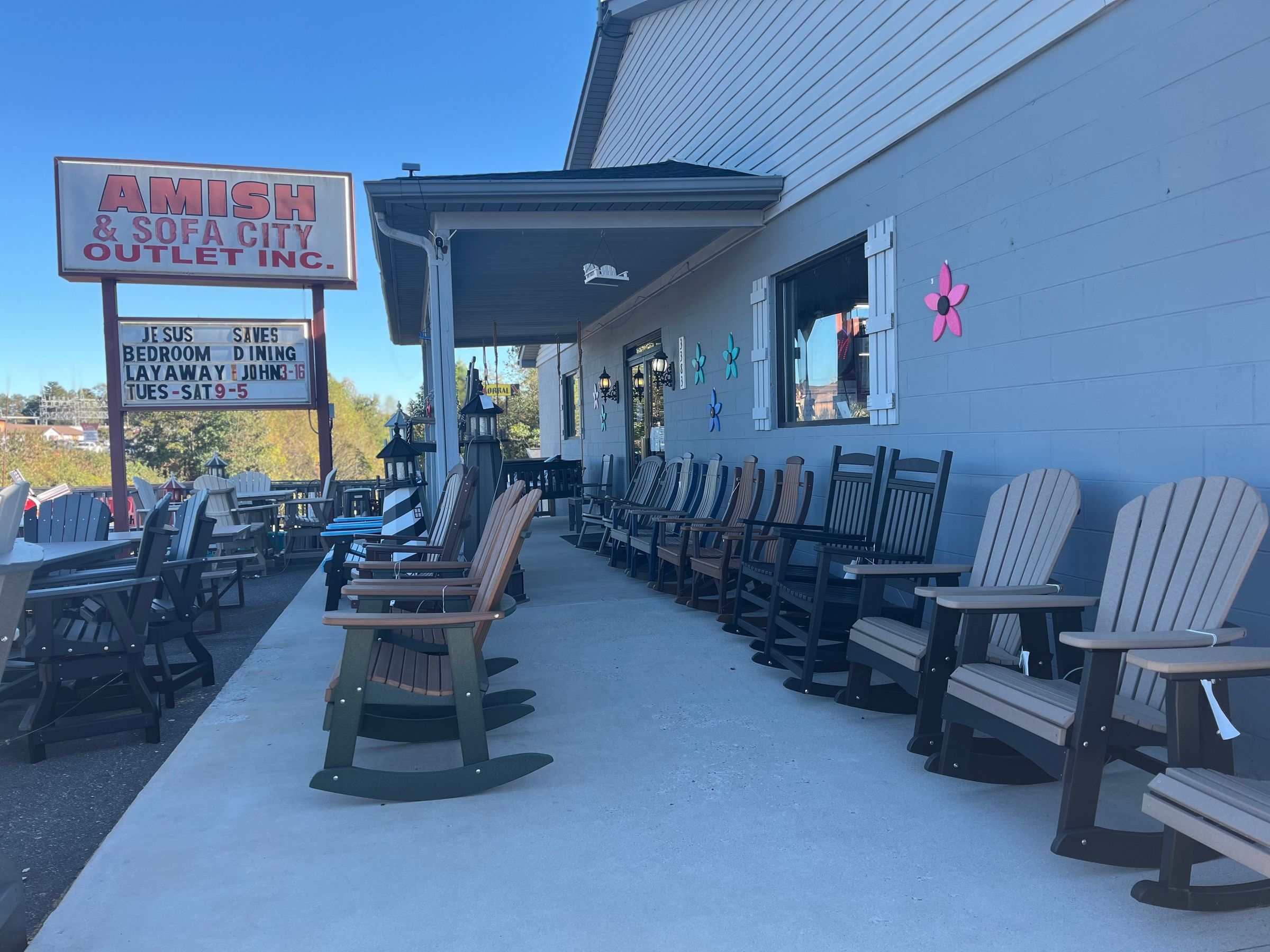 Amish and Sofa City Outlet's image