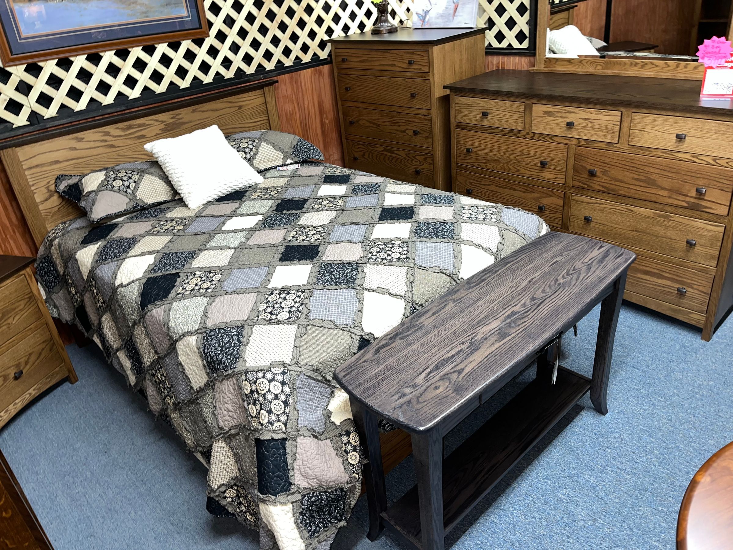 Amish and Sofa City Outlet's image