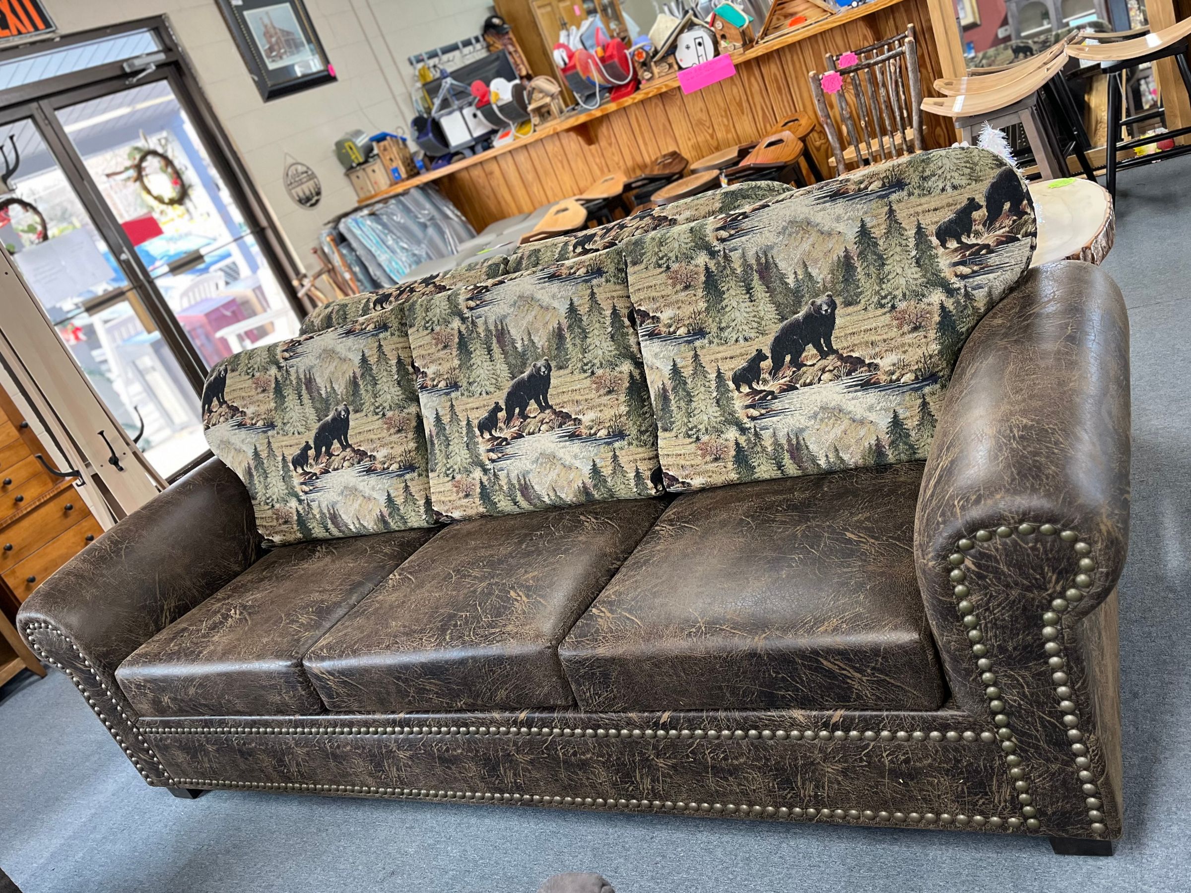 Amish and Sofa City Outlet's image