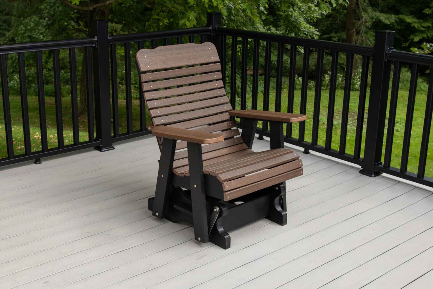 Amish and Sofa City Outlet's image