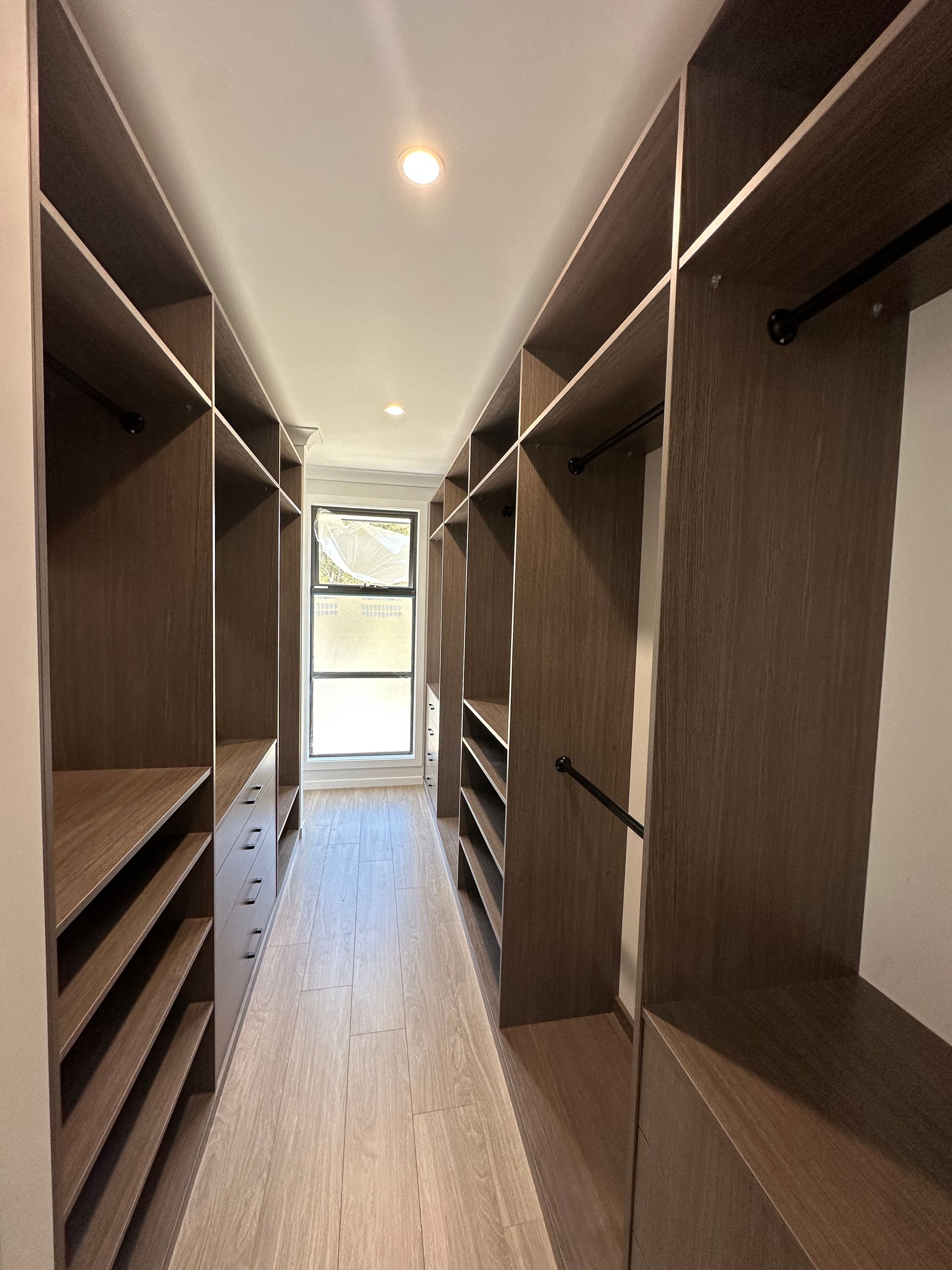 Aurella Interiors's image