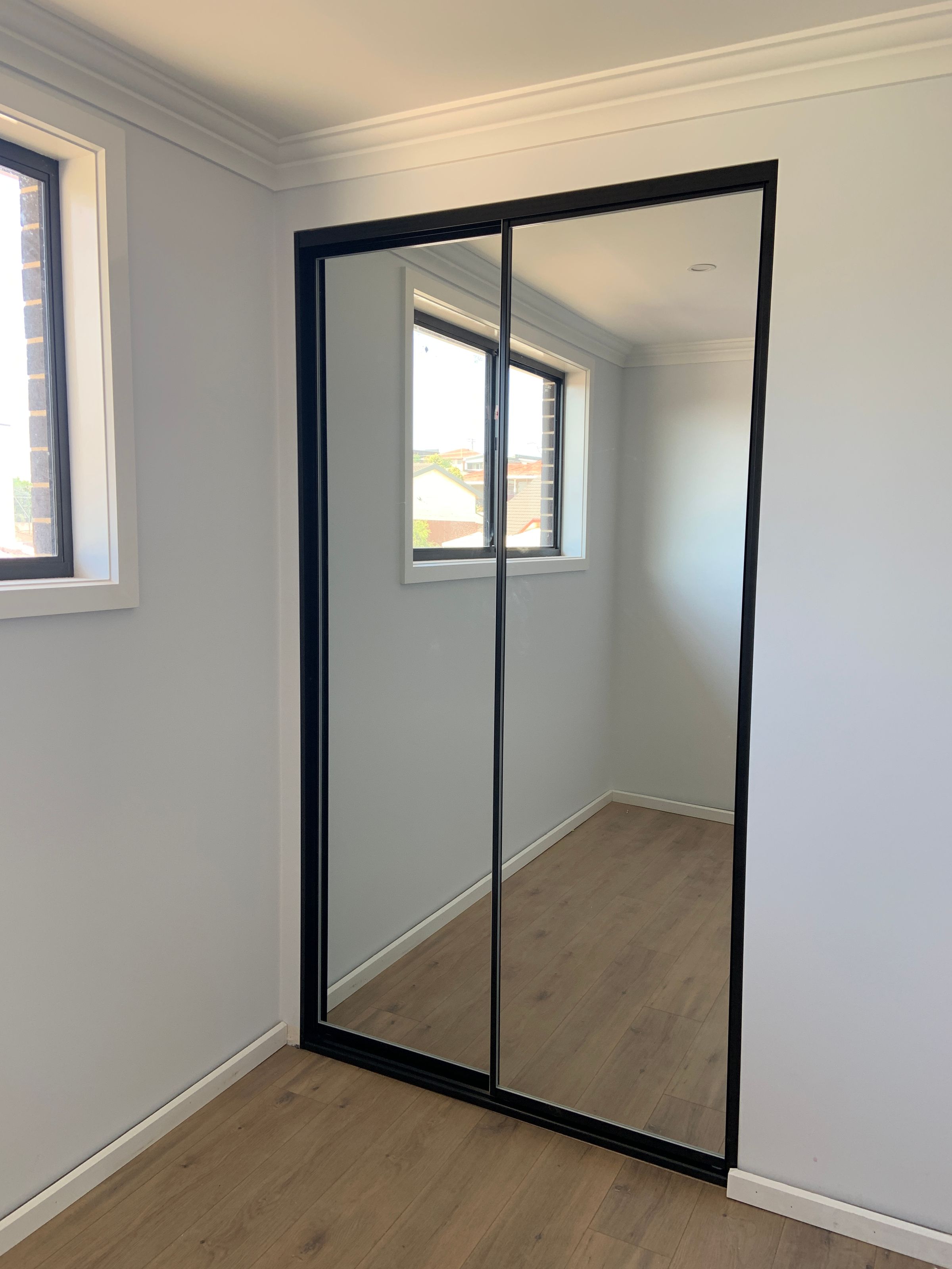 Aurella Interiors's image