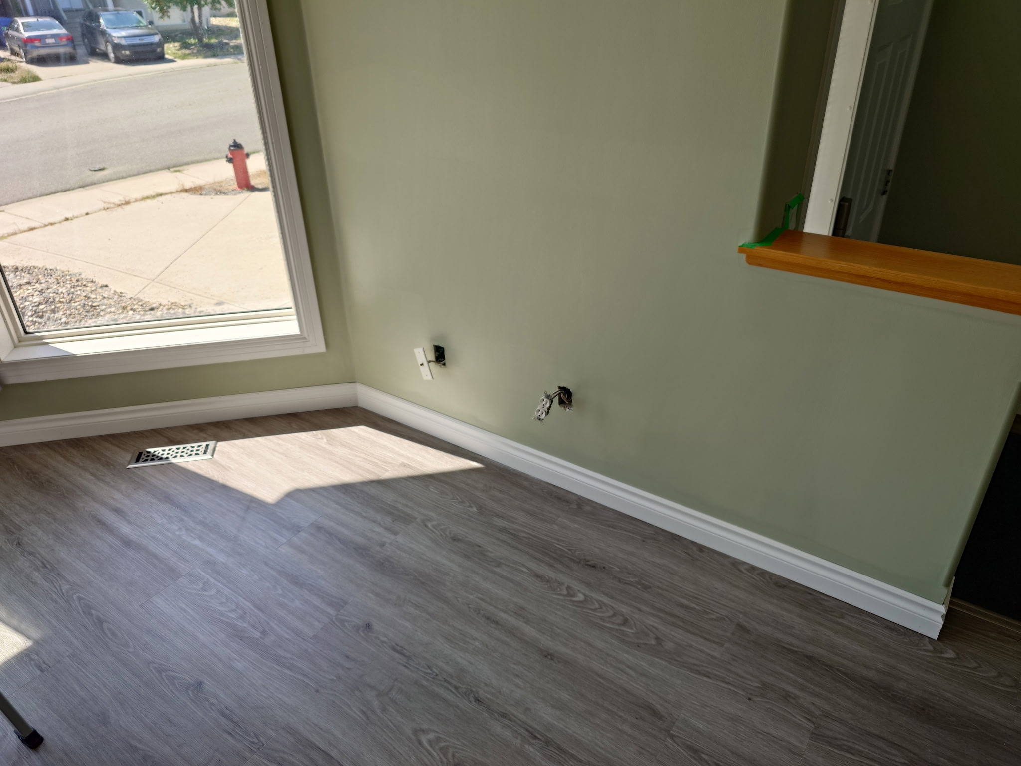 Floor and wall repair from water damage