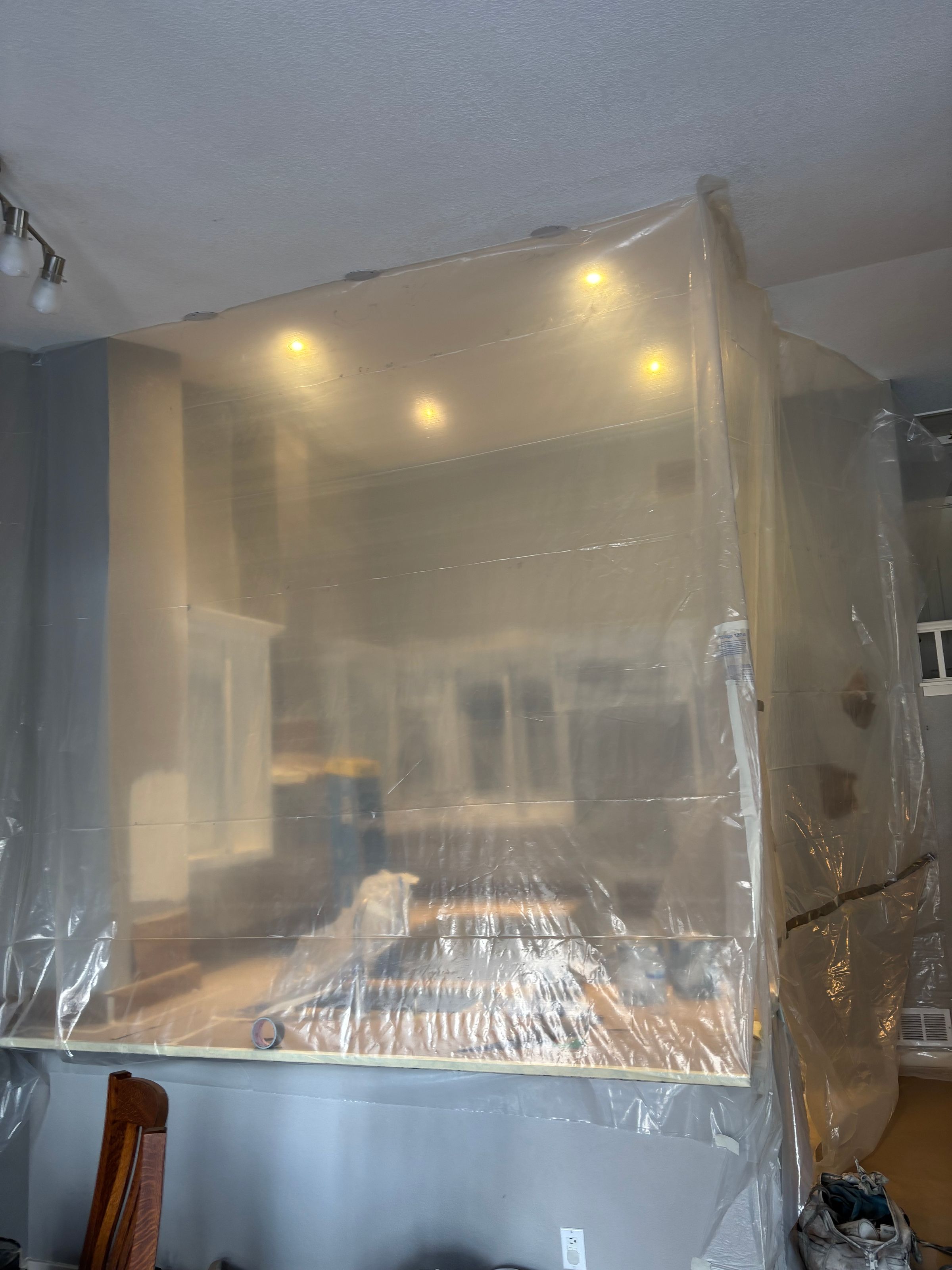 Before kitchen cabinets 