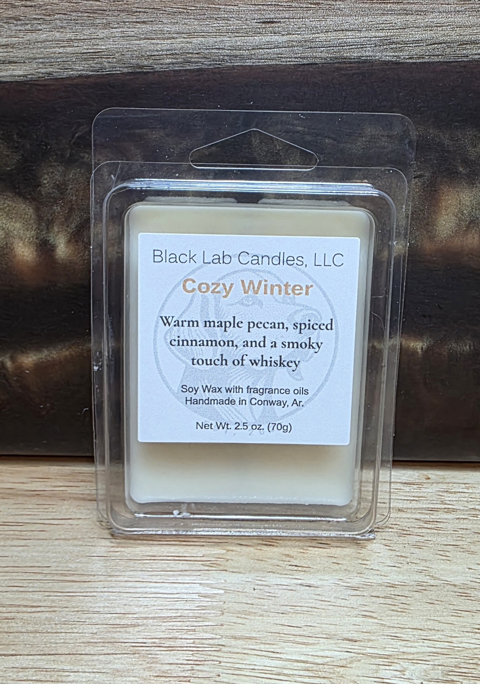 Cozy Winter wax melt with maple pecan, cinnamon, and whiskey – warm seasonal soy wax melt