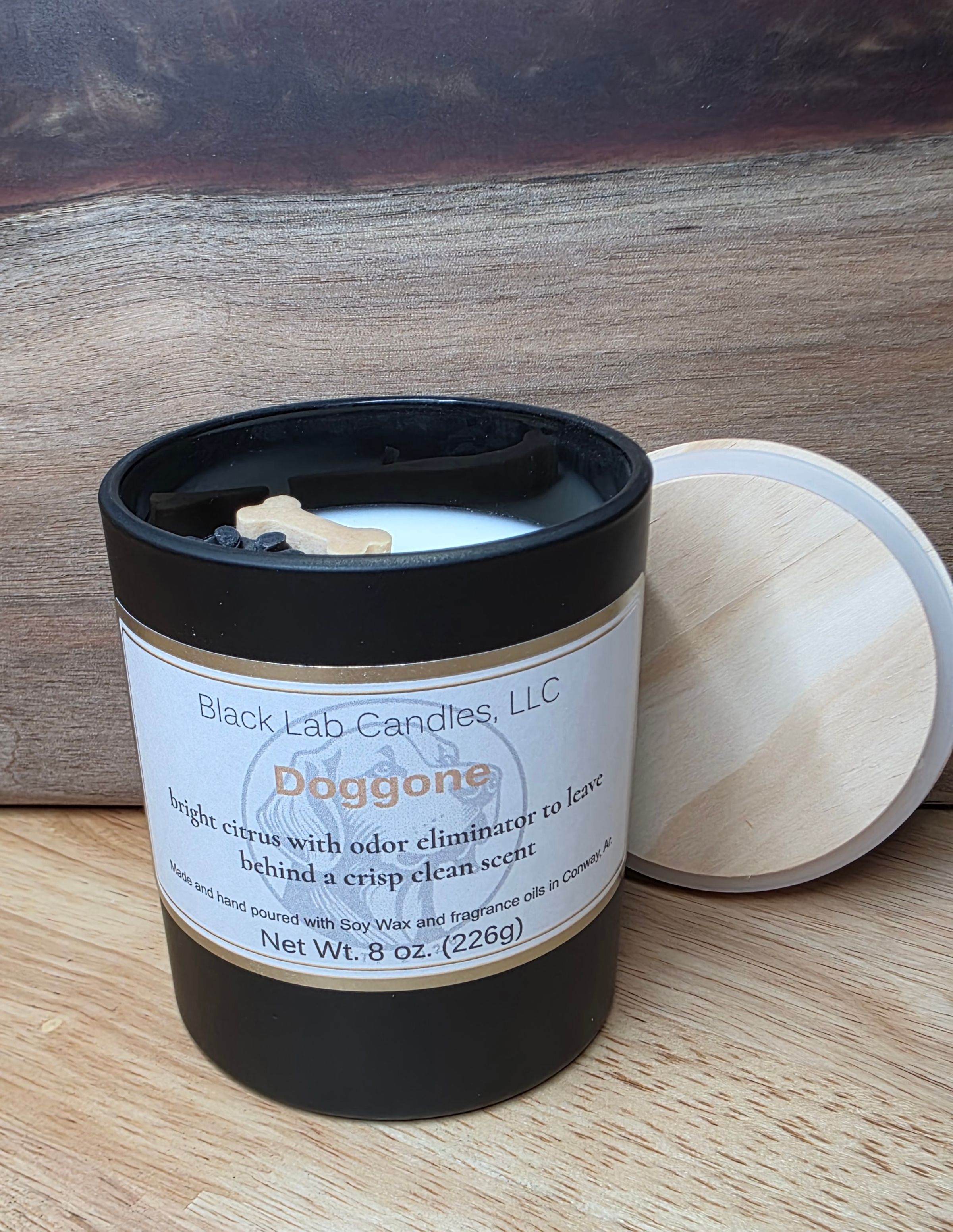 Doggone soy candle with strong citrus and odor‑eliminating formula – pet‑friendly candle